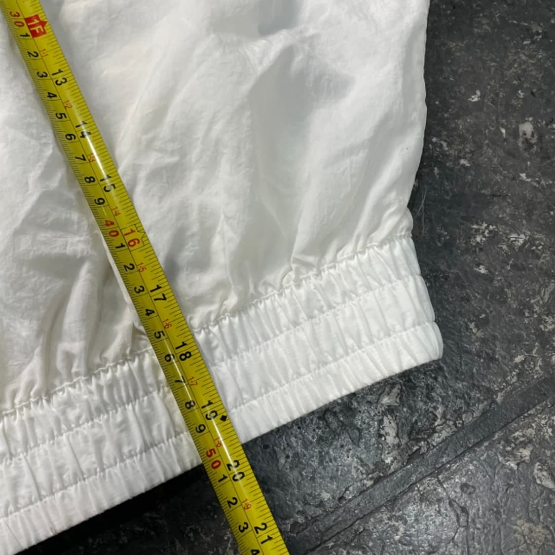 100 아디다스 크롭 바람막이  상품이미지8