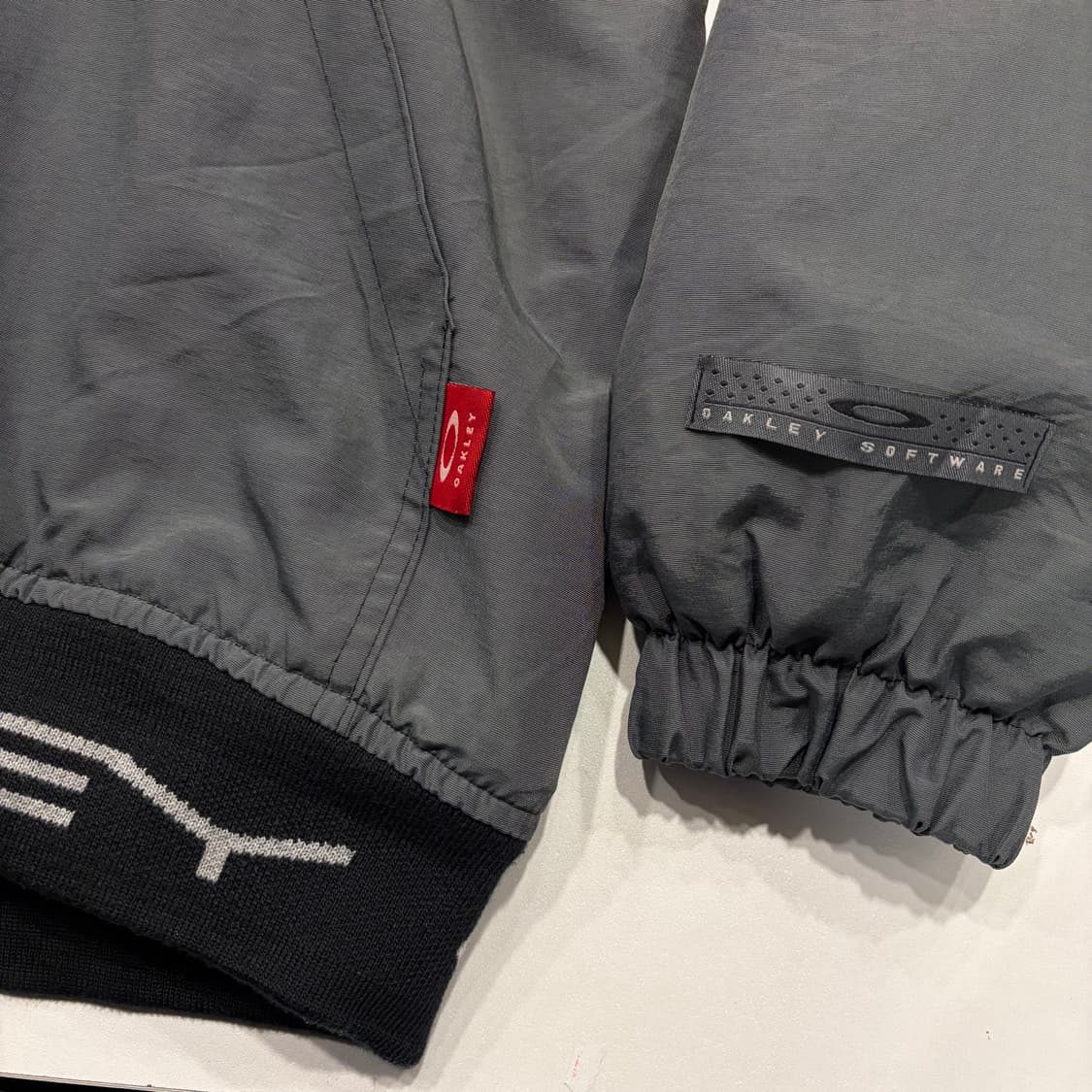 [XL] 90-00s 오클리 소프트웨어 레드탭 후드집업 그레이 B456 상품이미지9