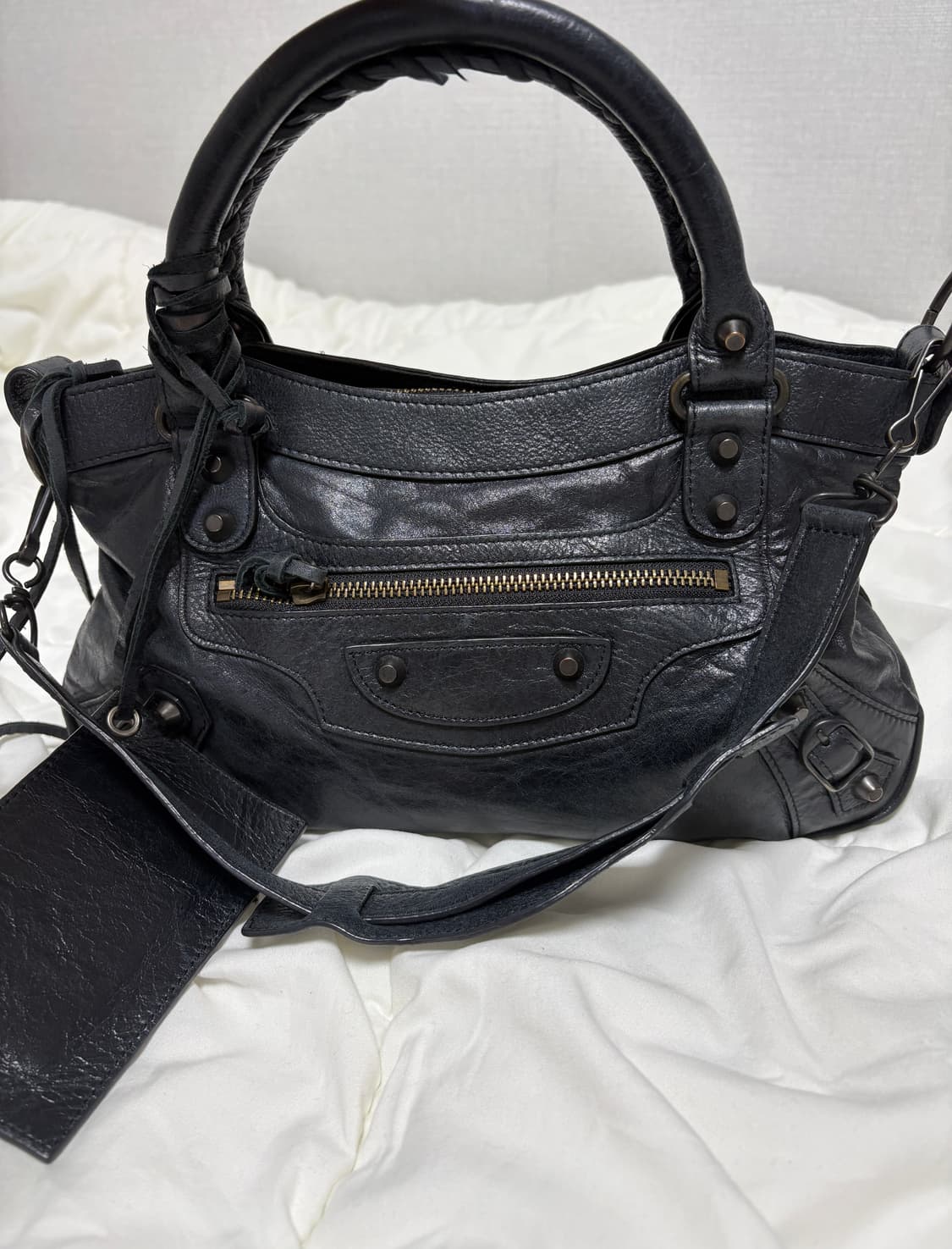 상태A/키티증정)발렌시아가 르시티 퍼스트백 블랙 상품이미지5