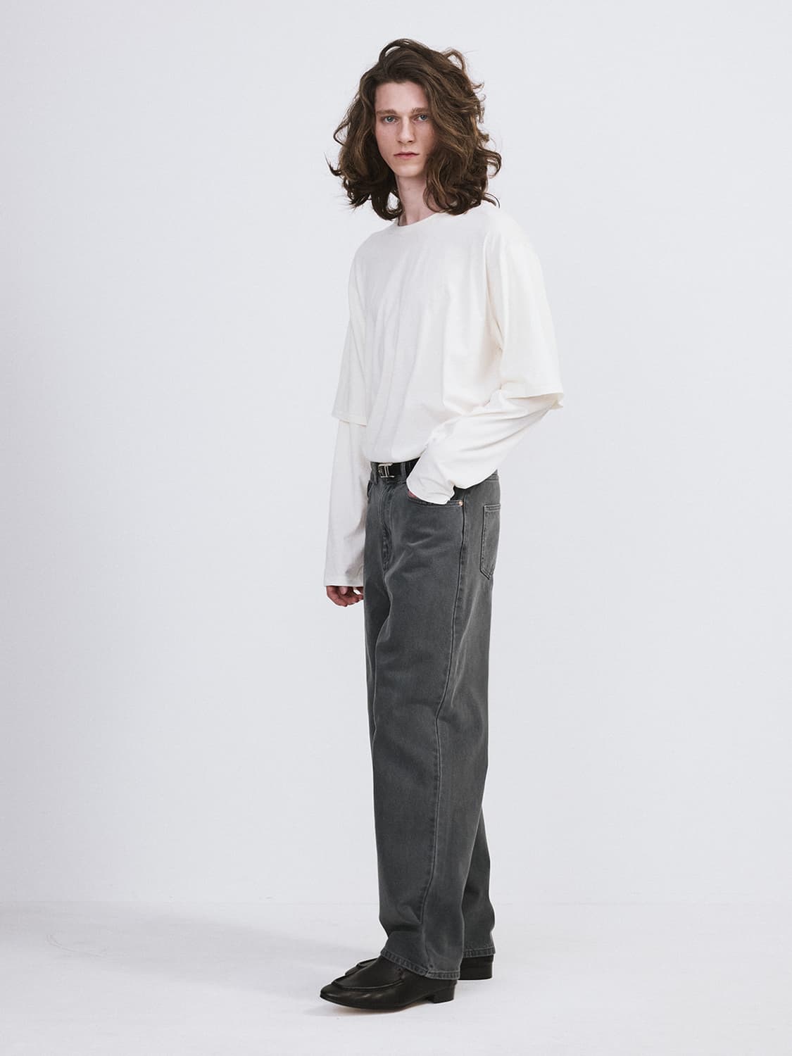 렉토 26SS 레귤러핏 데님 팬츠 다크 그레이 상품이미지5