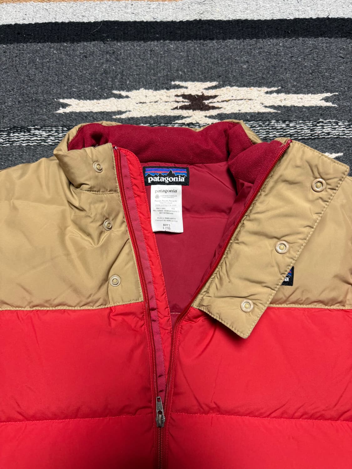 Patagonia kid’s down jacket 상품이미지3