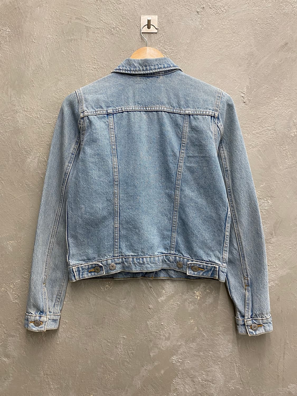 [S] Levi's 리바이스 우먼스 3세대 연청 트러커 자켓 상품이미지4
