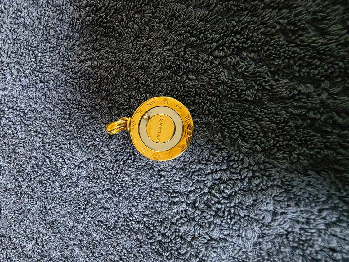 불가리 12성좌 홀로스코프 펜던트입니다 상품이미지1