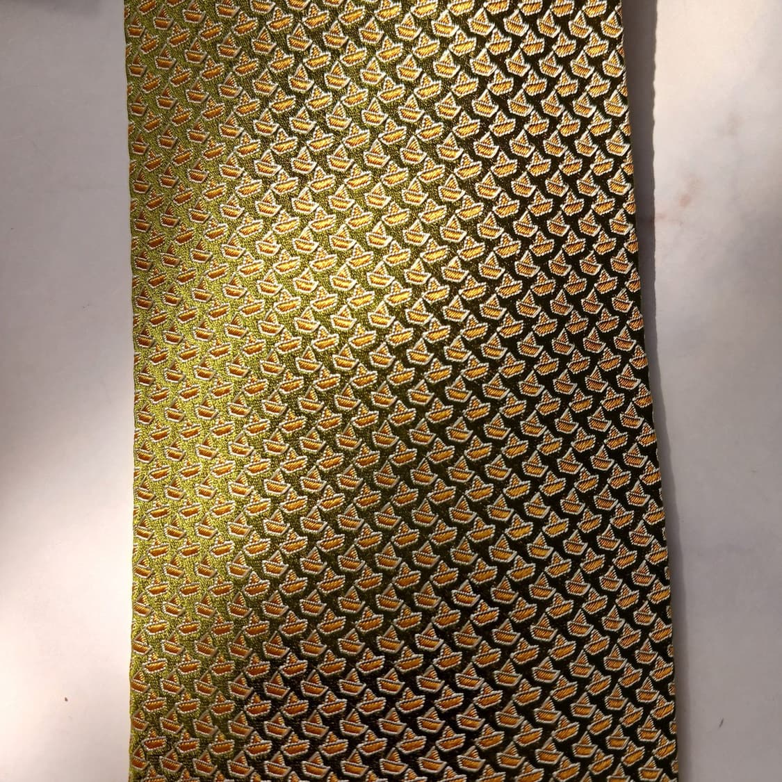 살바토레 페라가모 실크 패턴 넥타이 9.2cm S~A+등급 E757
 상품이미지5