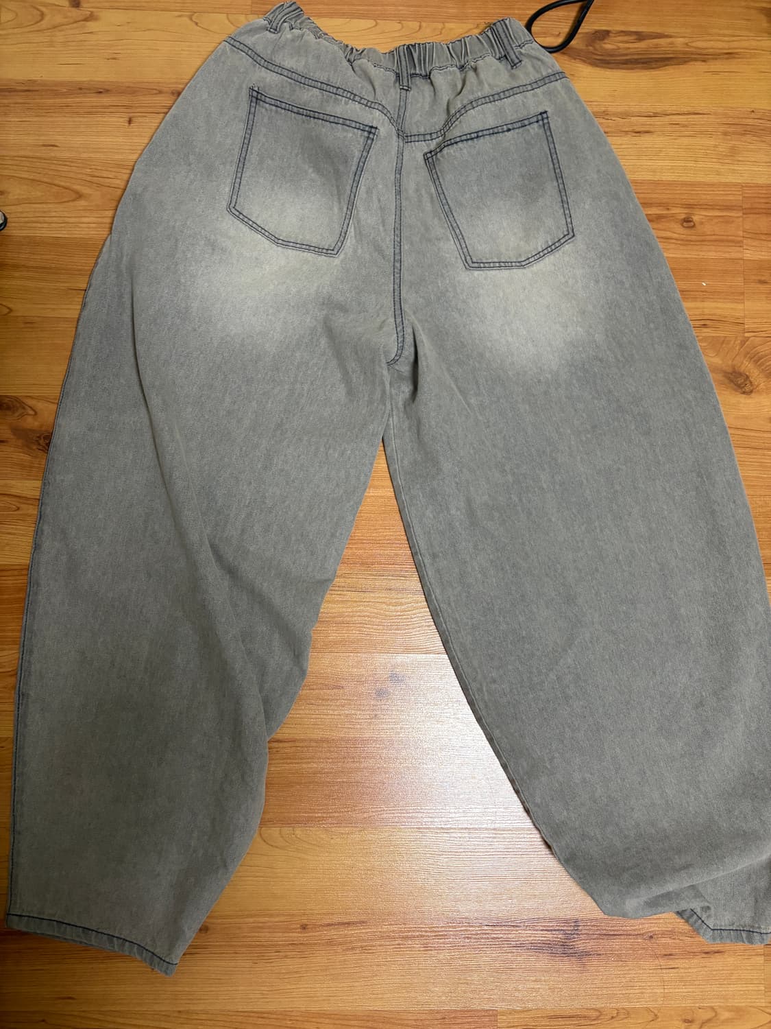 그레이 와이드 벌룬 데님팬츠 상품이미지2