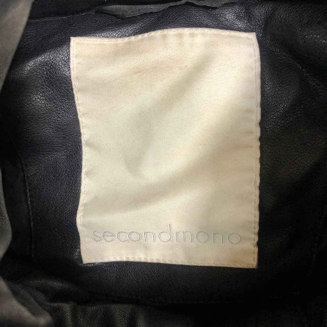 세컨드모노 레더 숏패딩 m 상품이미지2