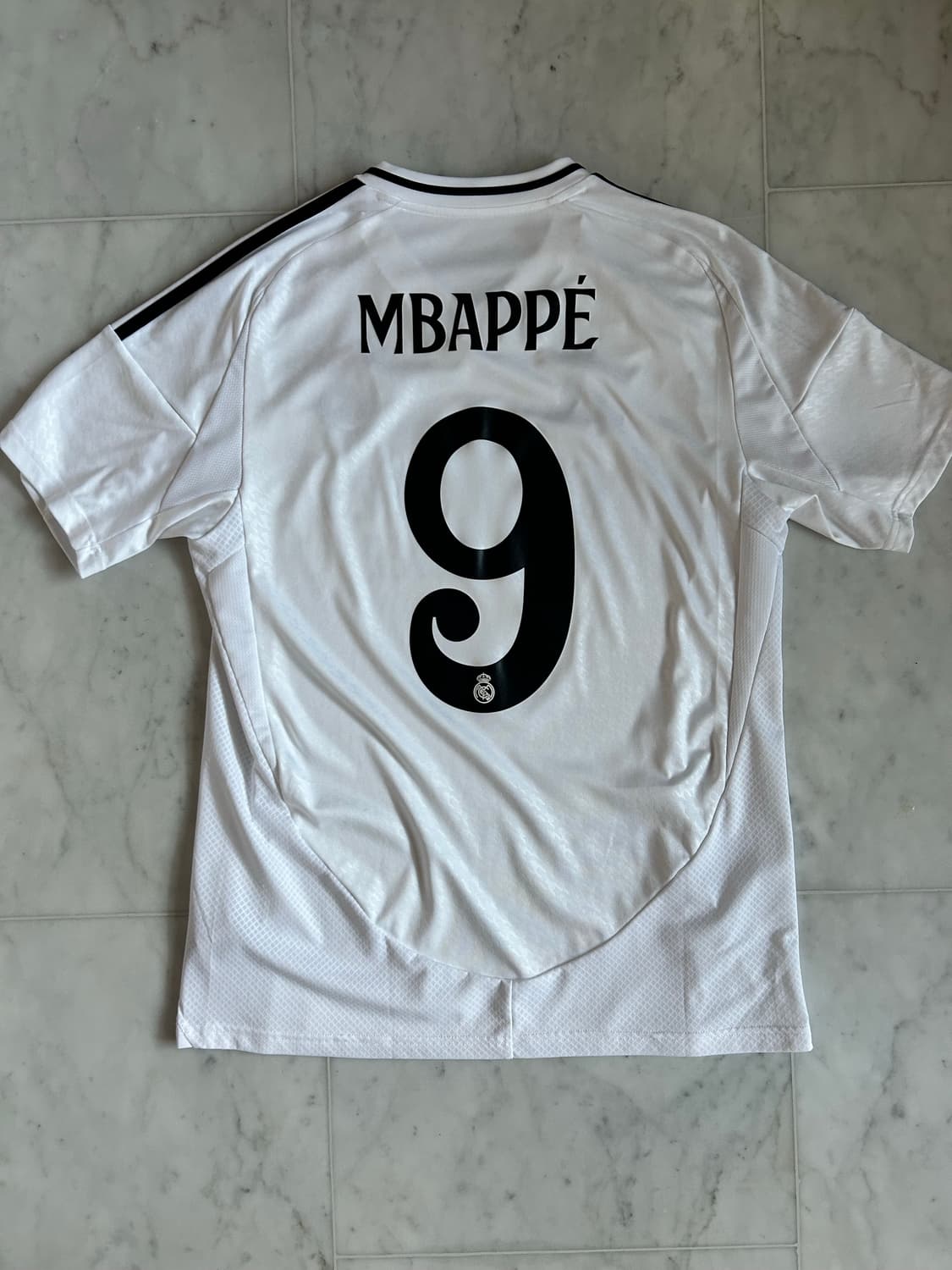 레알 마드리드 24-25 홈유니폼 상품이미지1