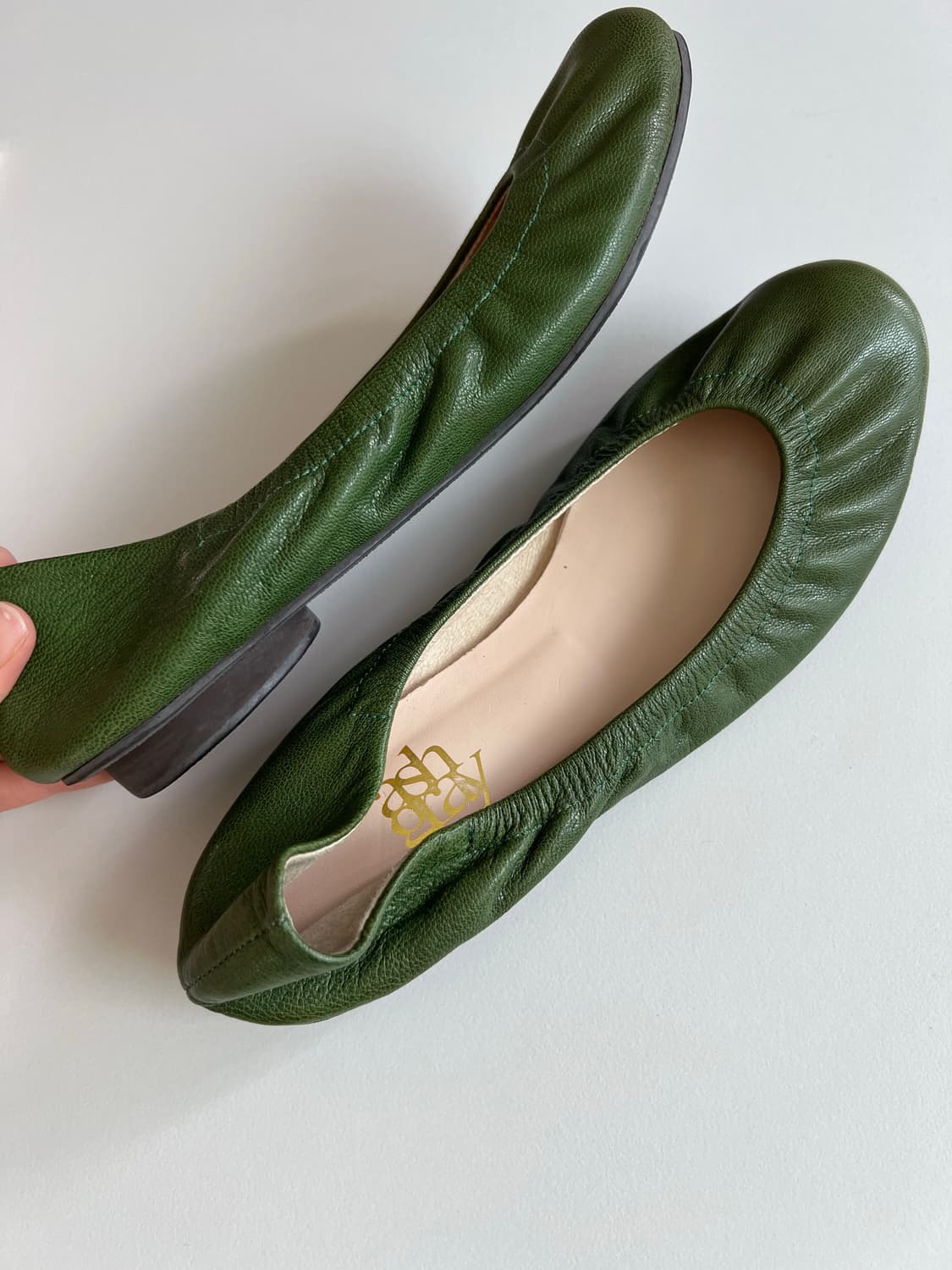 올리브 그린 가죽플랫 상품이미지2