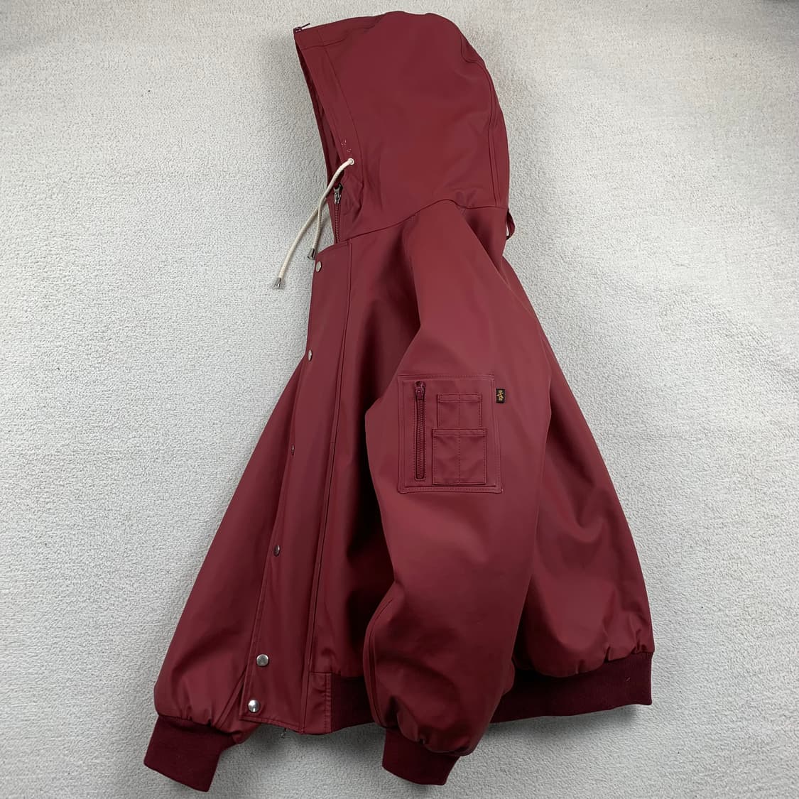 알파인더스트리 x 스투터하임 페이크 레더 N-2B 자켓 레드 상품이미지2