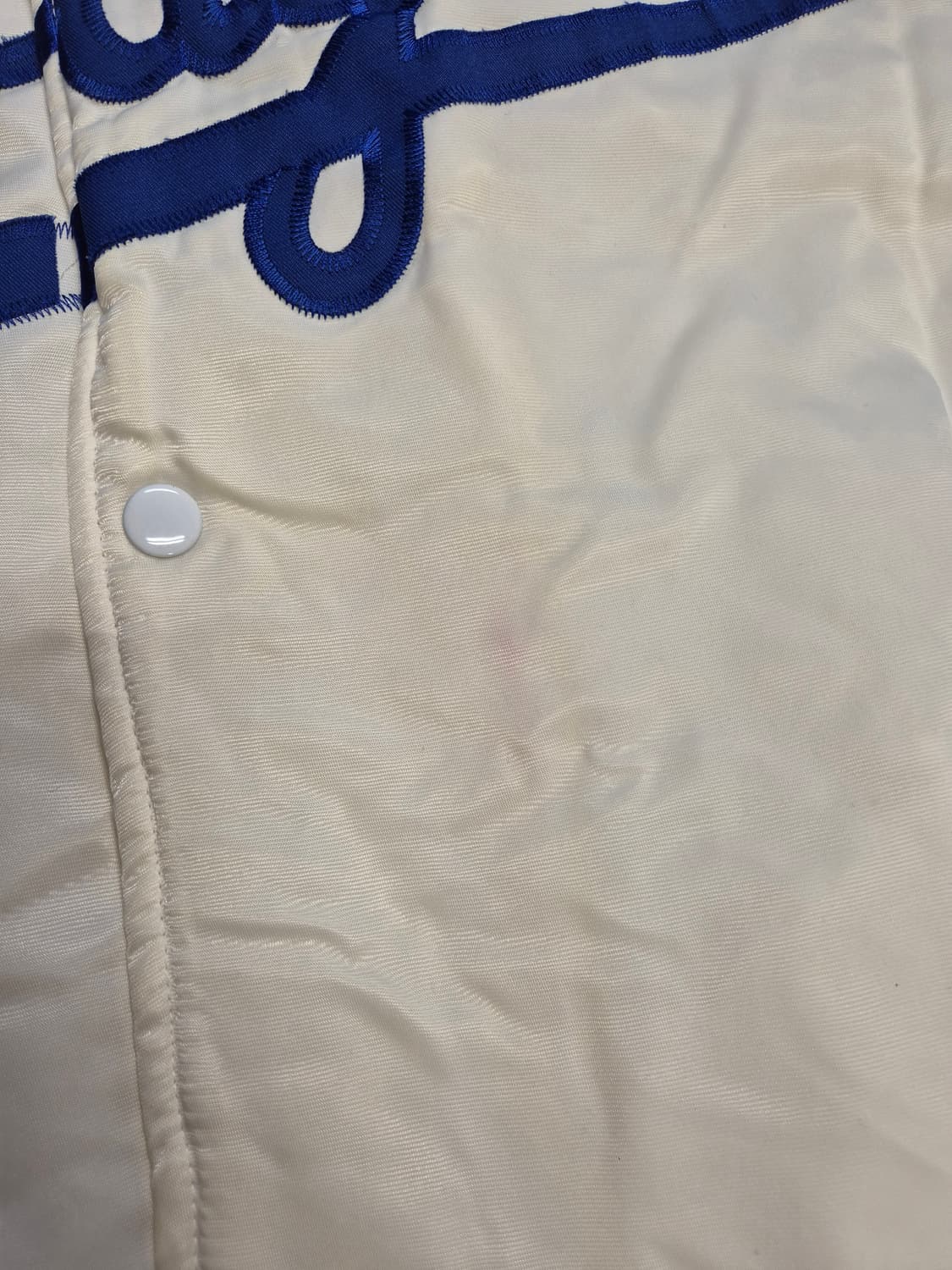 90s Majestic LA 다저스 아플리케 새틴 바시티 자켓 상품이미지7