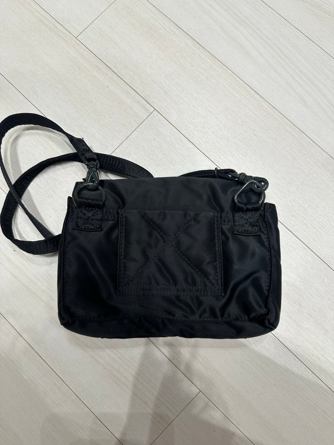 포터 탱커 숄더백 블랙 상품이미지6