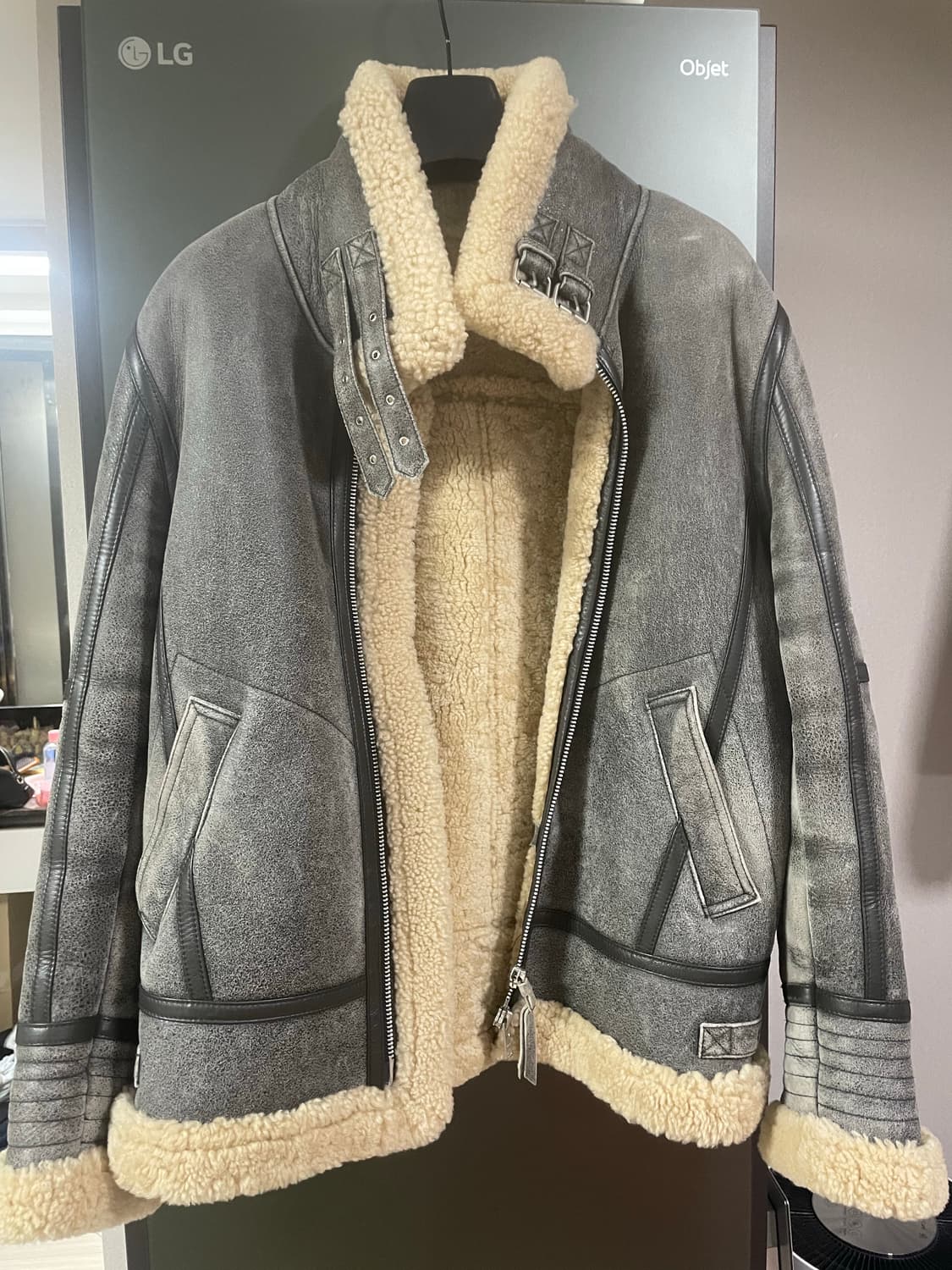 신흥사(현 딤스킨) 무스탕 xl 판매합니다 상품이미지1