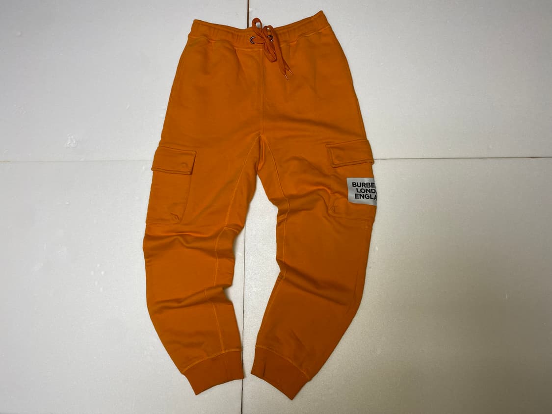 Bnwt burberry foster logo patch pants 상품이미지1