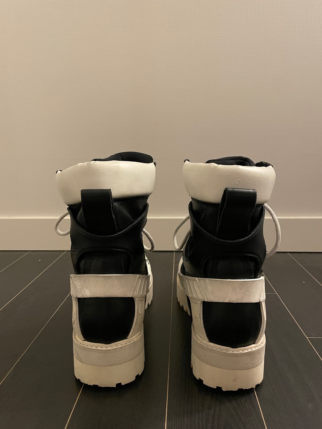 HBA hood by air 후드바이에어 아바란체 부츠 상품이미지6