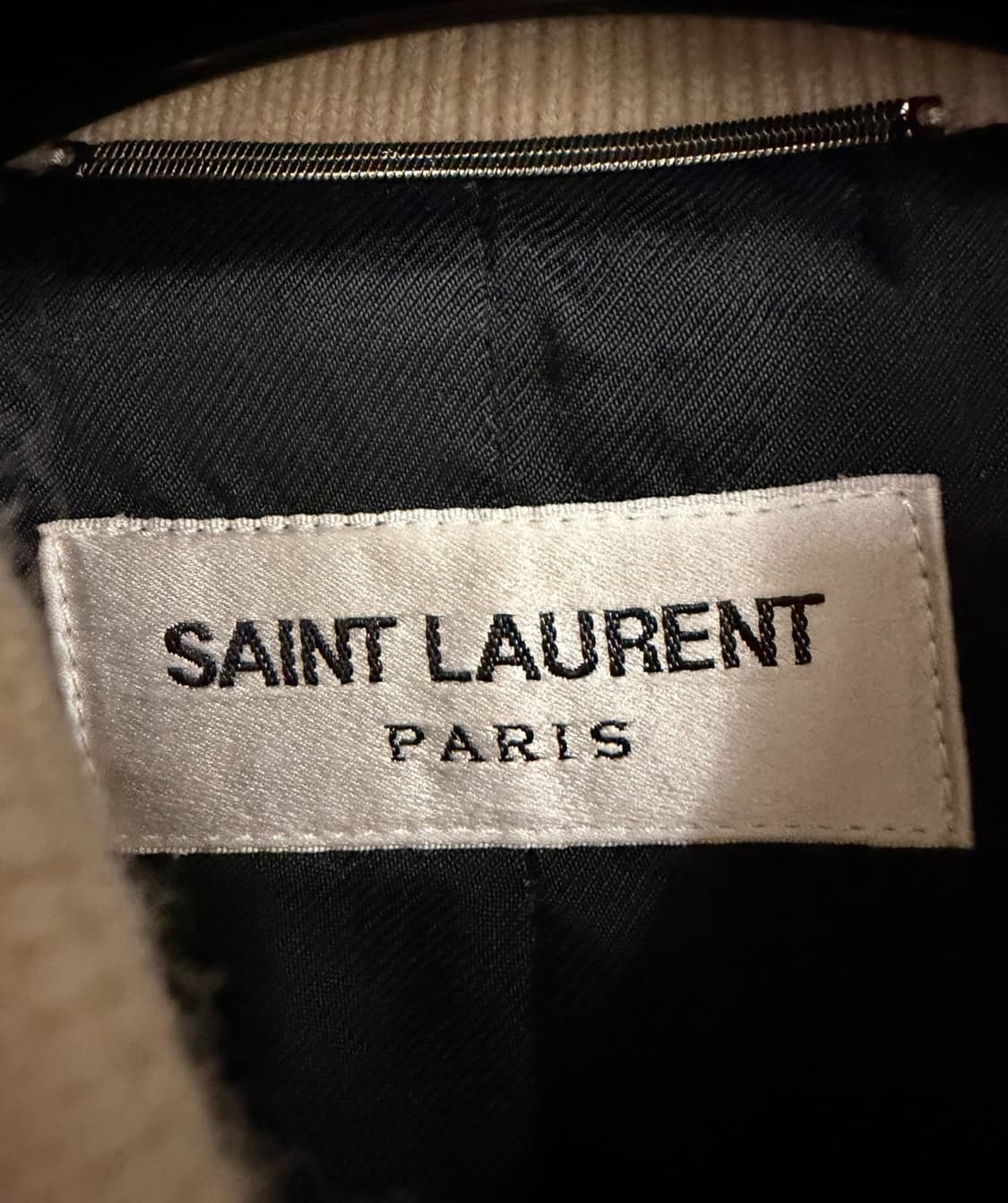 생로랑 22FW 테디 화이트 자켓 52 상품이미지3