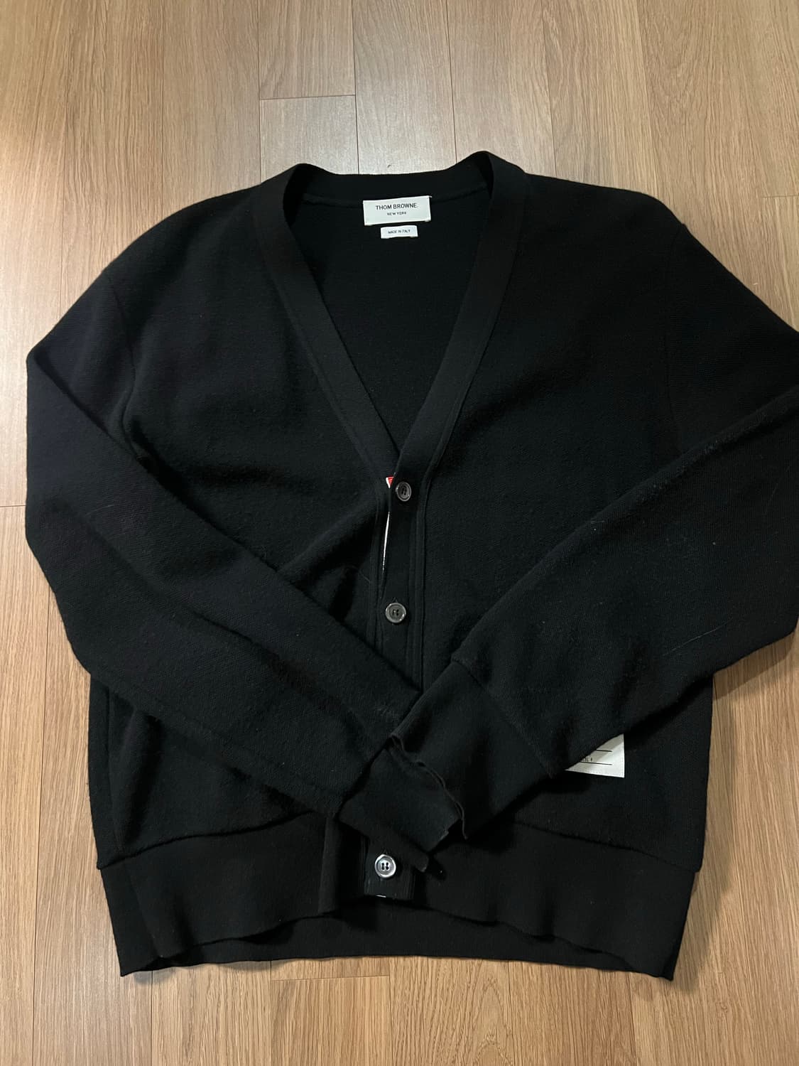 (정품) 톰브라운 트리밍 캐시미어 블랙 피케 가디건 4사이즈 상품이미지6
