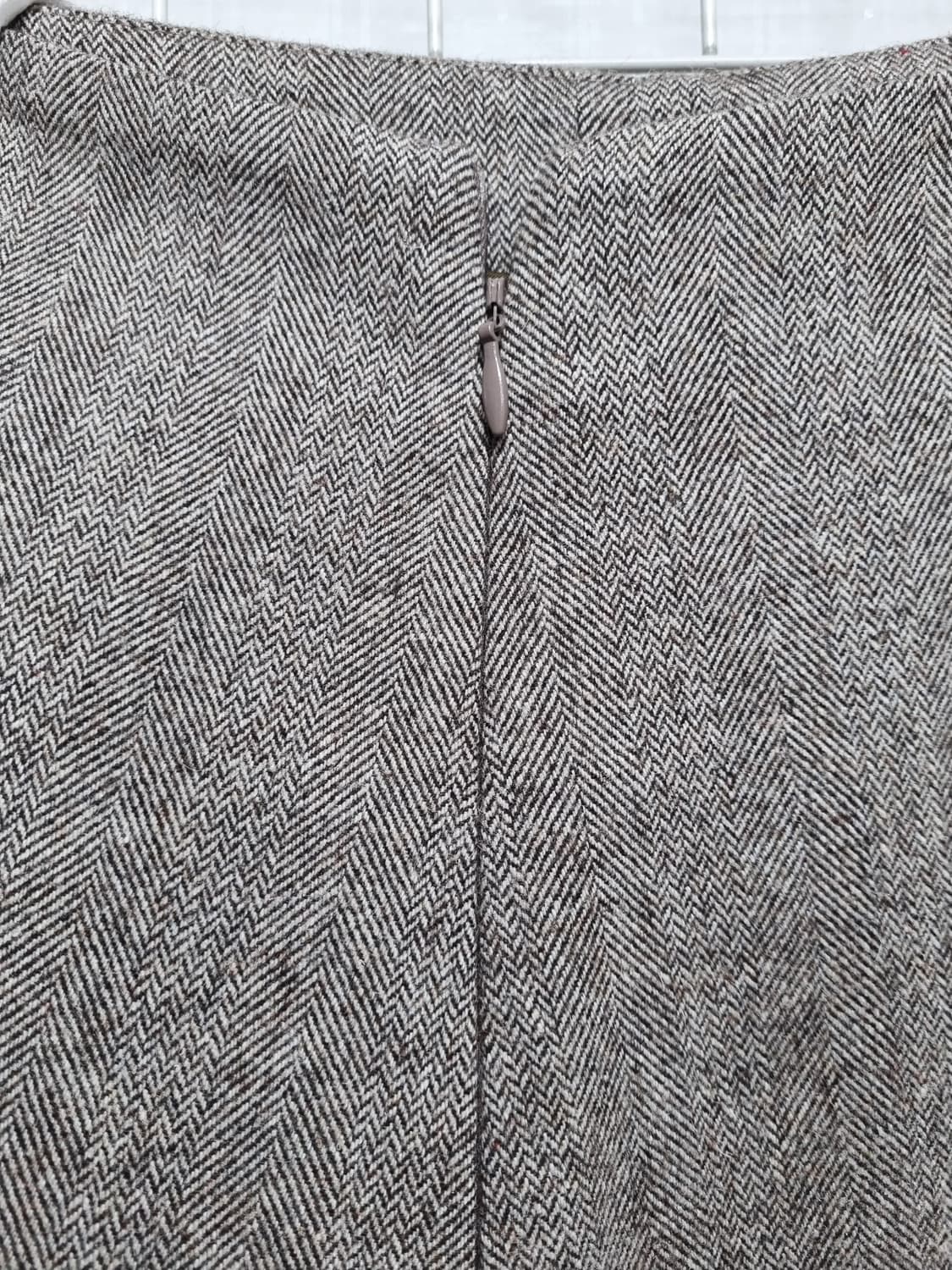 베르소 BERSO 헤링본 플레어 모직스커트 상품이미지3