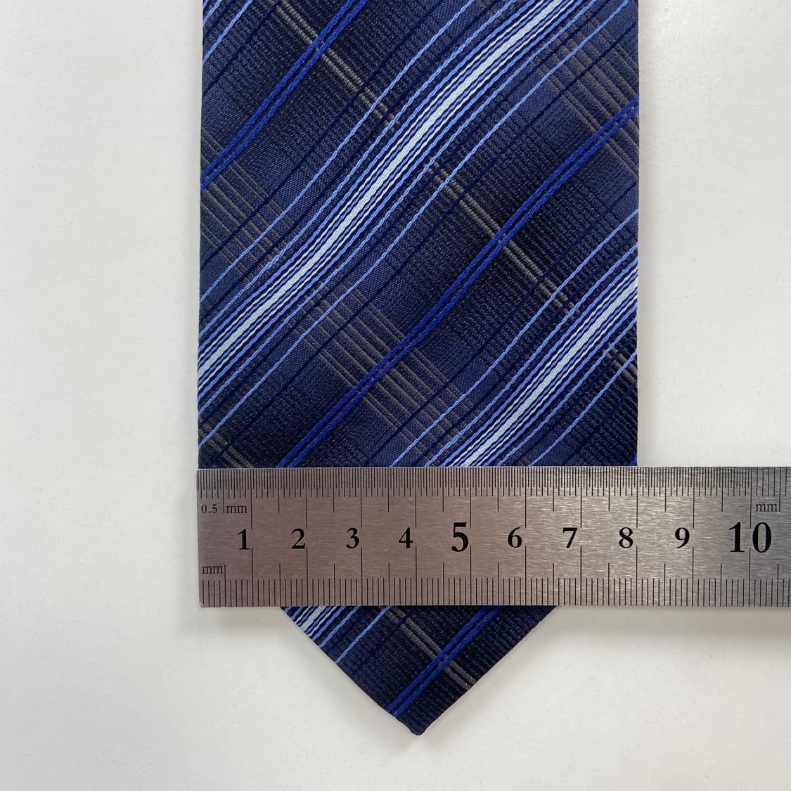 DKNY 명품 정품 넥타이 7.8cm 상품이미지8