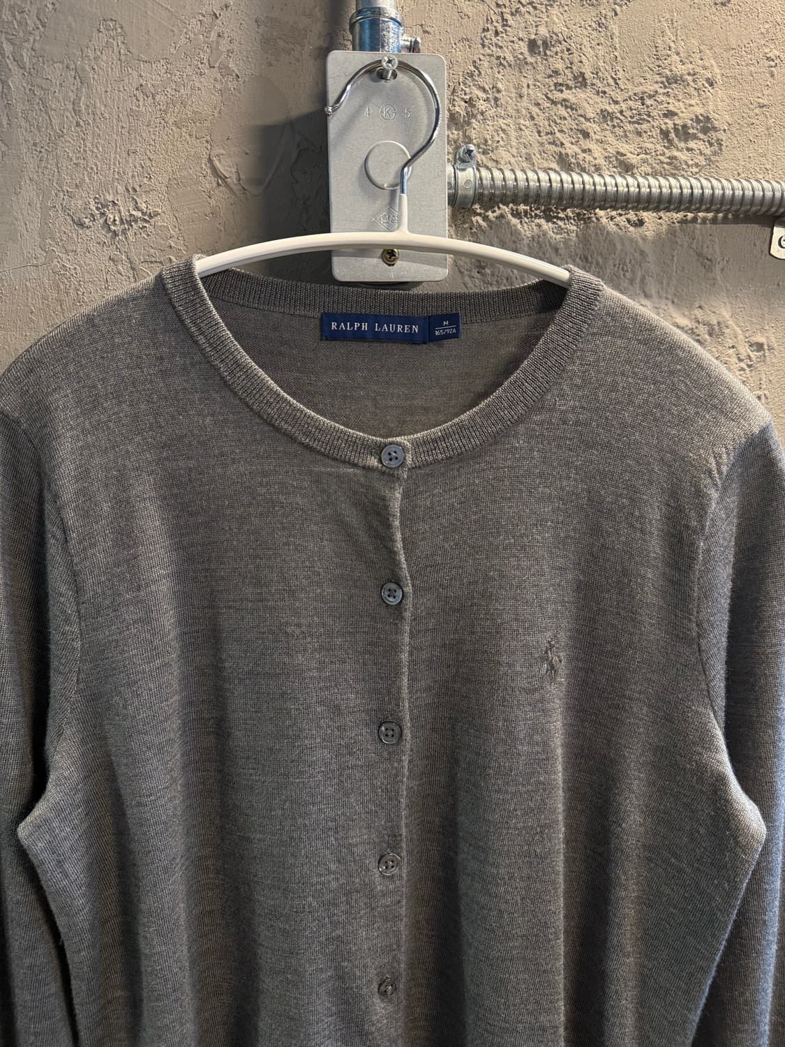 M 랄프로렌 RALPH LAUREN 메리노 울 라운드넥 가디건 그레이 상품이미지4