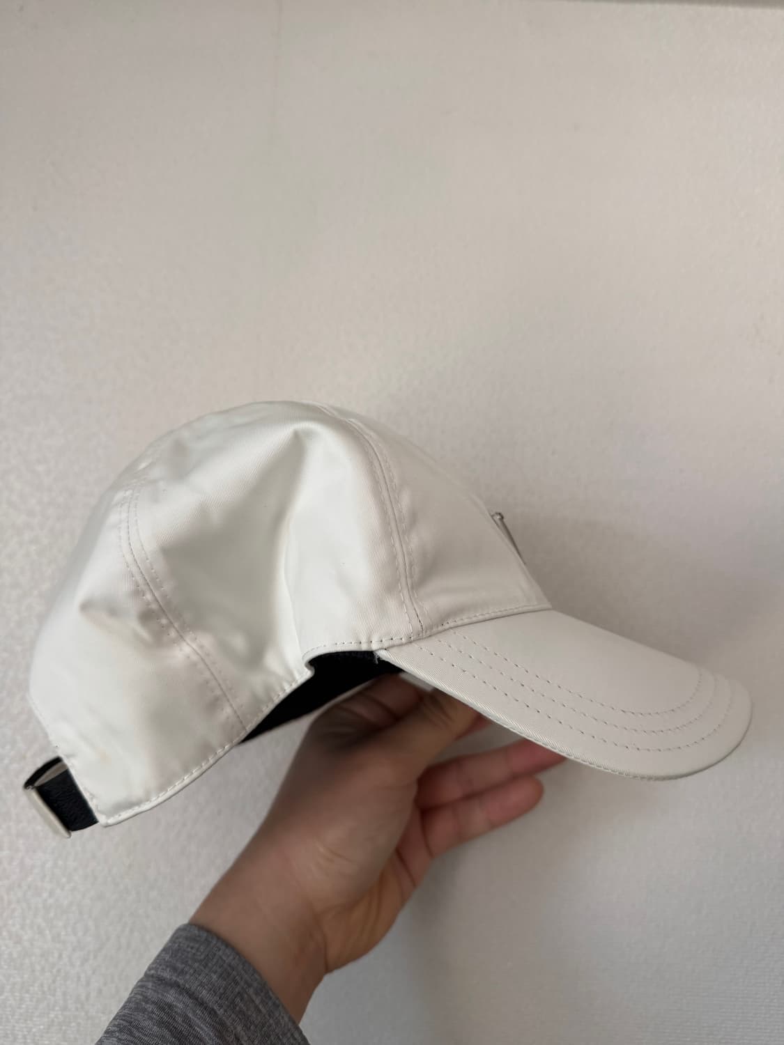 [L] 프라다 나일론 앞로고 볼캡 상품이미지4