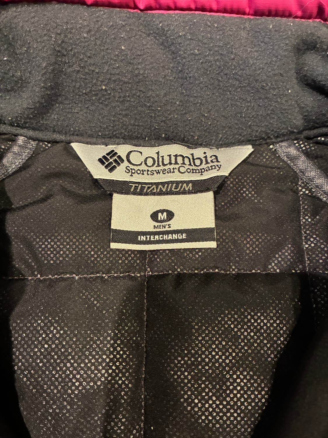 M) 컬럼비아 티타늄 인터체인지 경량 패딩 내피 상품이미지2