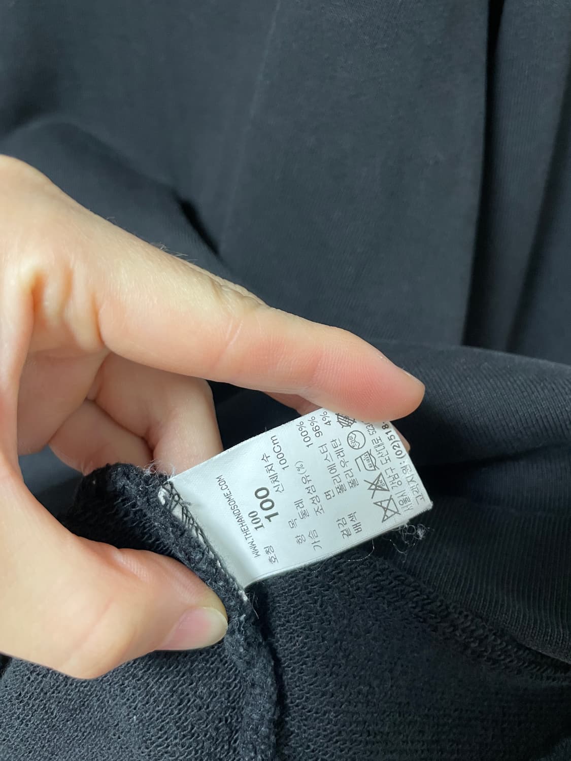한섬 시스템옴므 x 비너스맨션 콜라보 오버핏 맨투맨 100 _ 블랙 상품이미지10