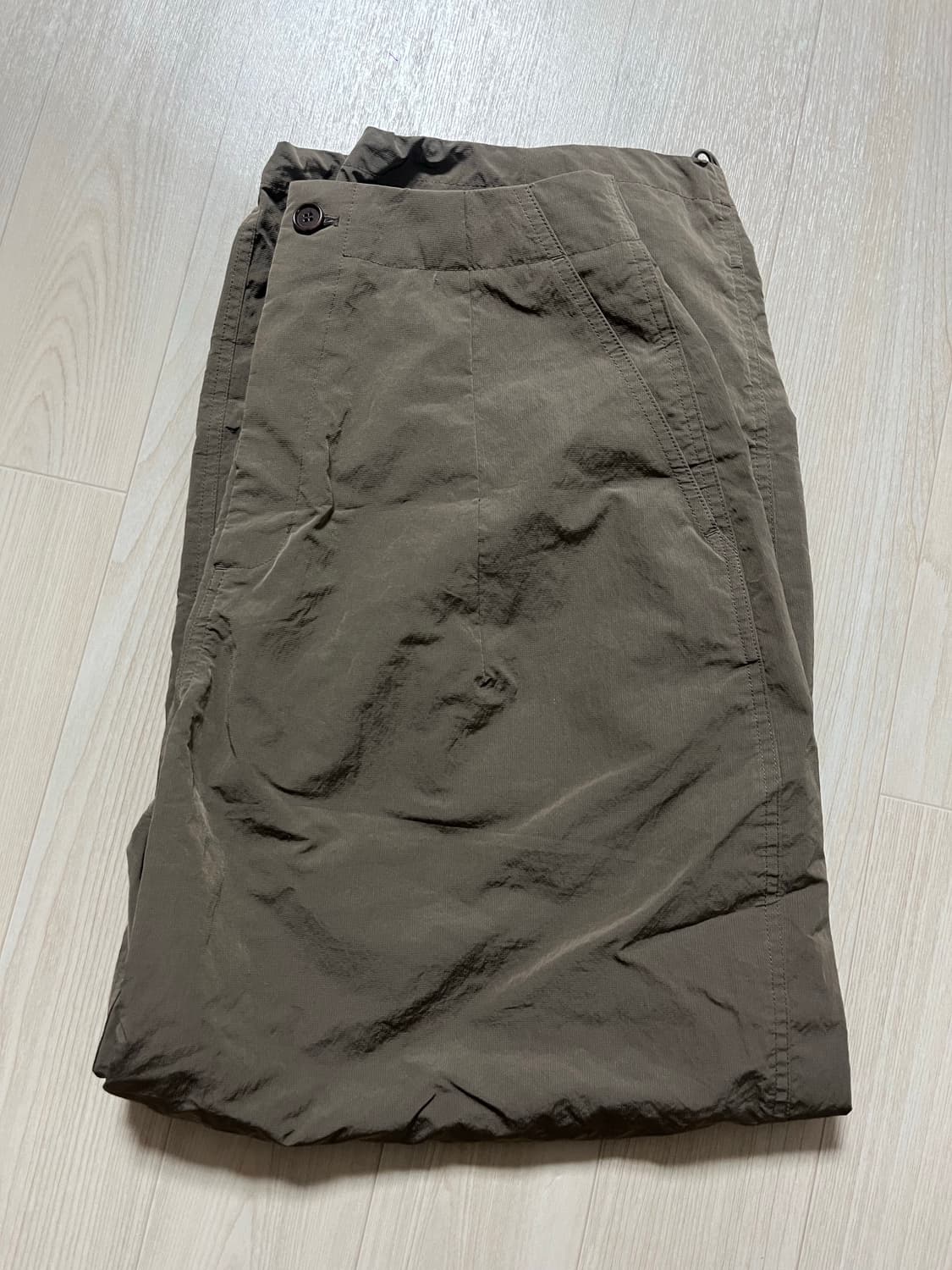 [아모멘토] 23ss 립스탑 나일론 팬츠_브라운(Msize) 상품이미지8