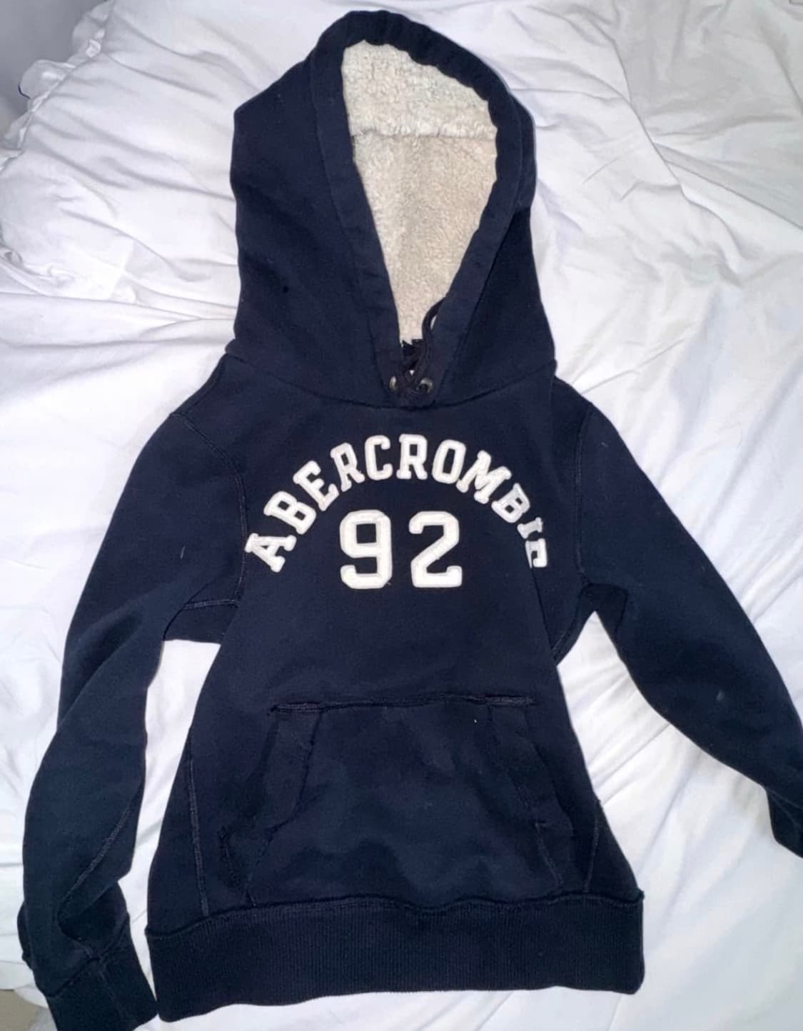 아베크롬비 양털 네이비 원형 로고 후드티 후드집업 상품이미지1