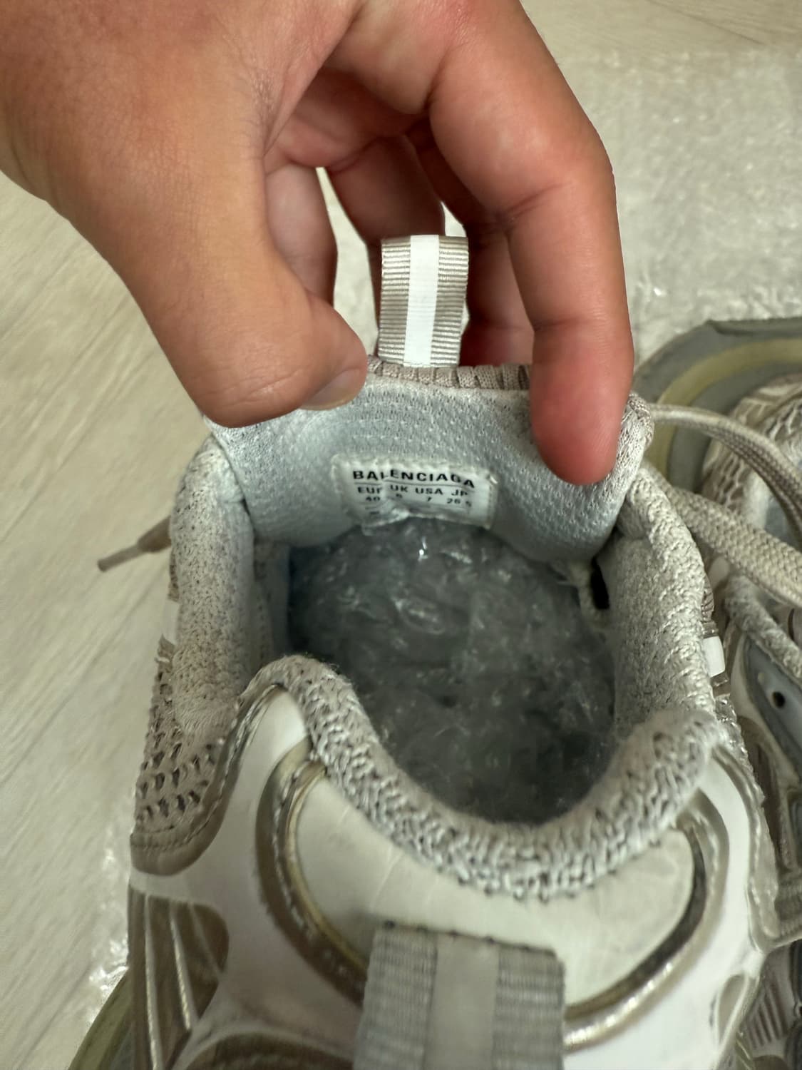 발렌시아가 3xl 에그쉘 40 270 상품이미지4