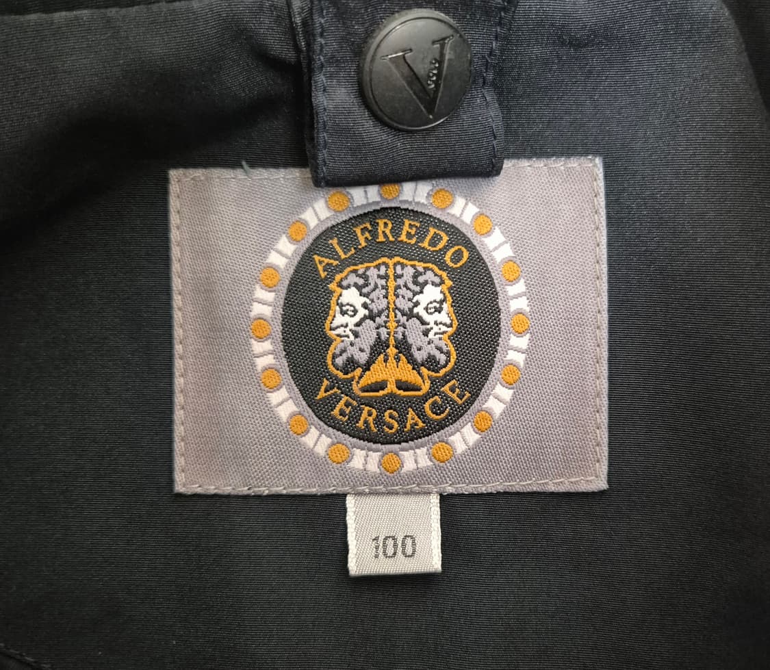 베르사체 히든후드 바람막이 상품이미지4