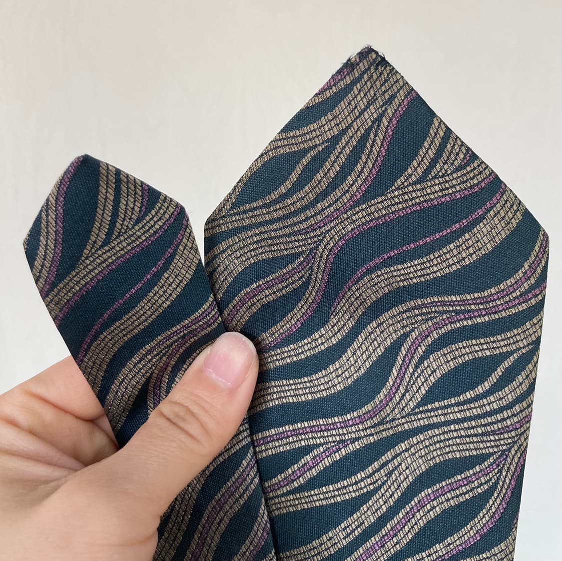 발렌시아가 넥타이 상품이미지9