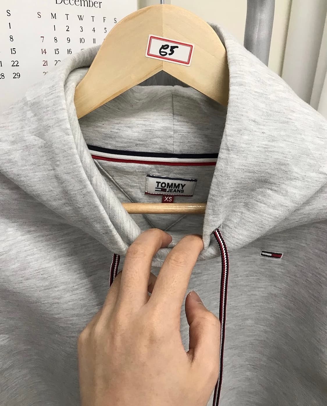 타미 크롭 후드티 상품이미지2