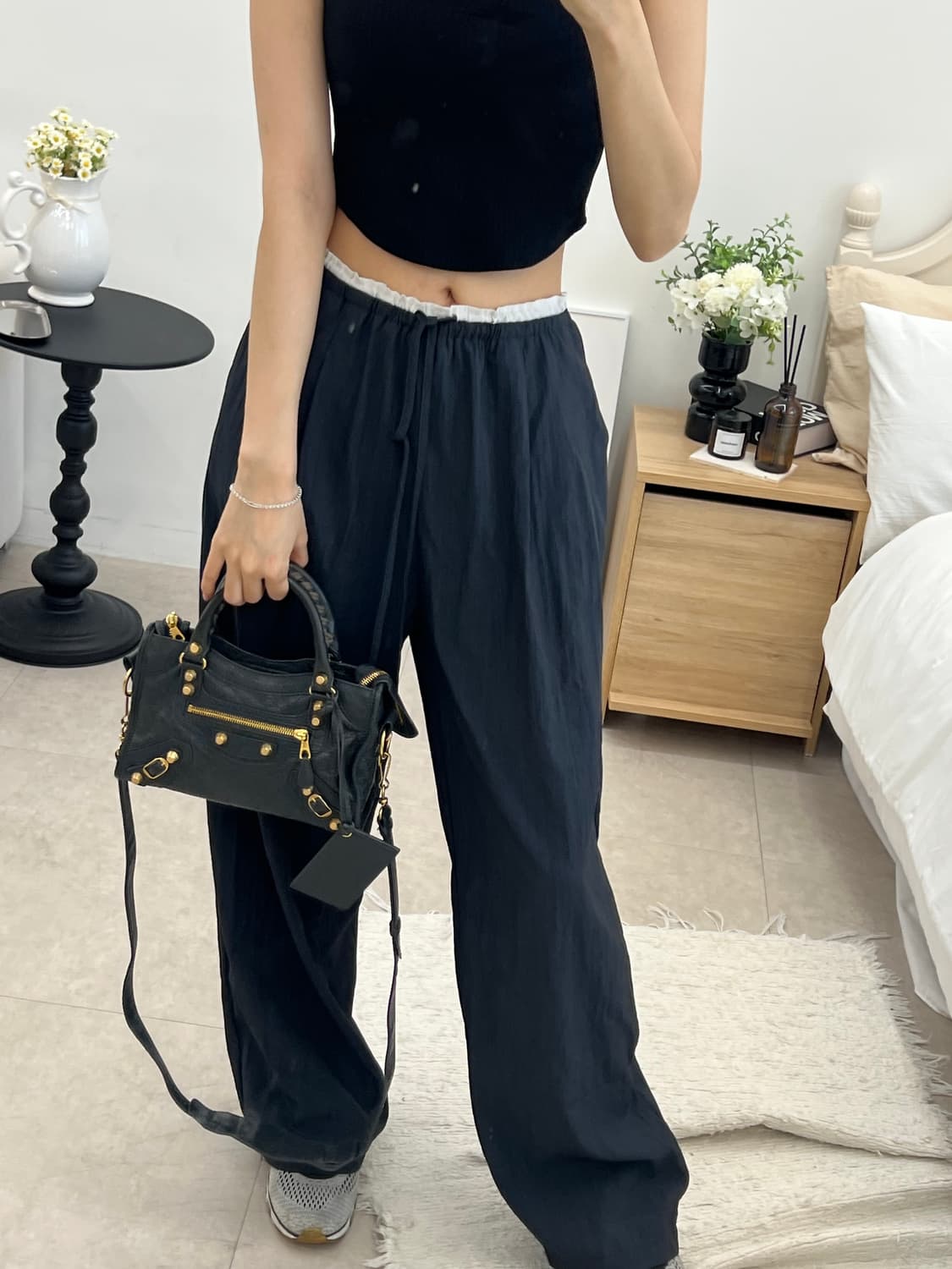 ❌예약중[A+급 정품] 발렌시아가 시티 모터백 미니 상품이미지6