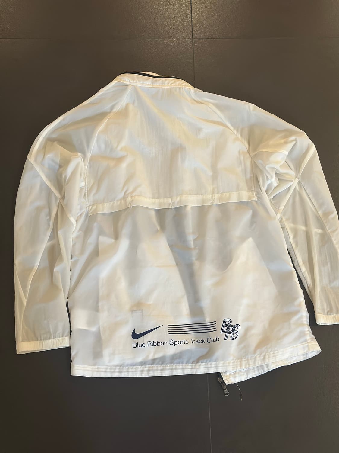 나이키 바람막이 상품이미지2