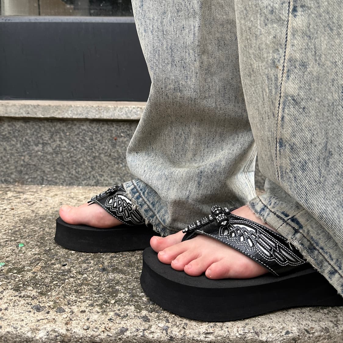 00s 블랙 J Boots 라인스톤 크로스 레더 샌들 상품이미지8