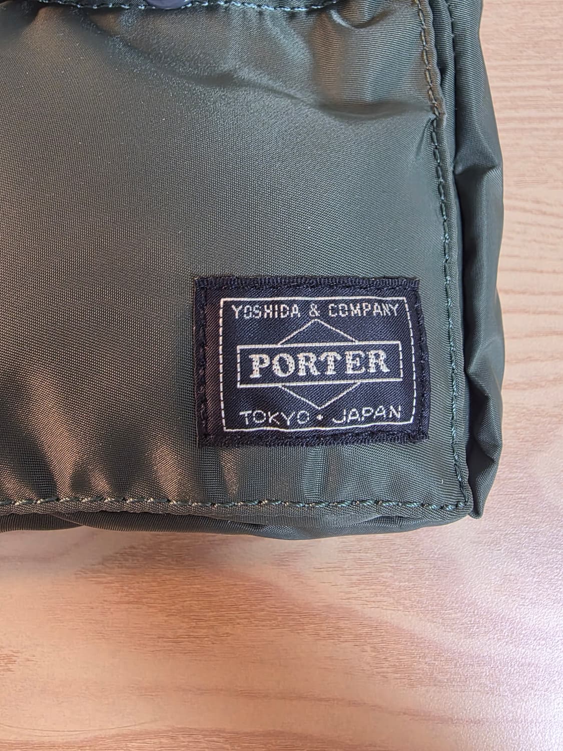 포터 탱커 슬링백 세이지 그린 상품이미지2