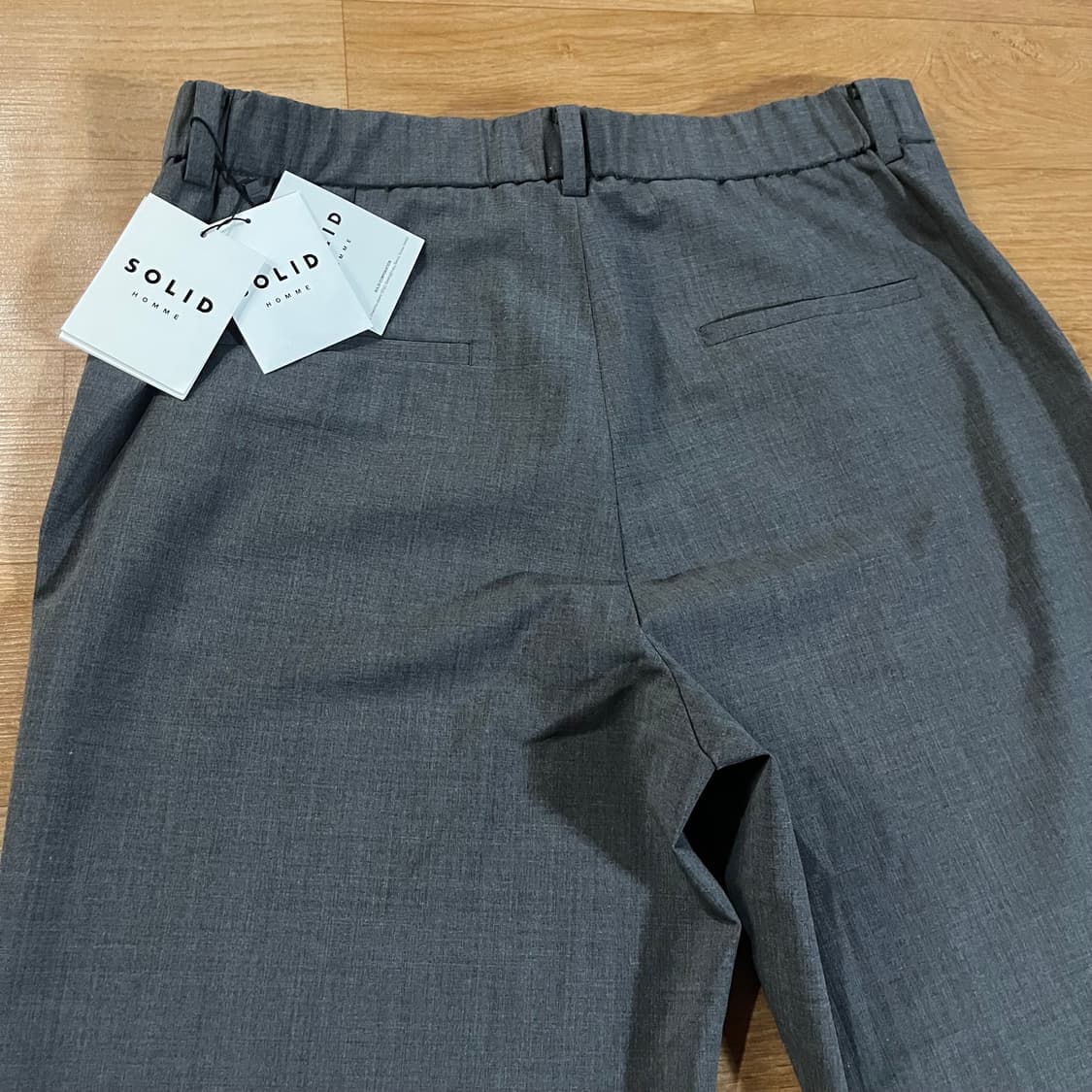 [35-37] (새상품) 솔리드옴므 26ss 밴딩 세미와이드 슬랙스 상품이미지5