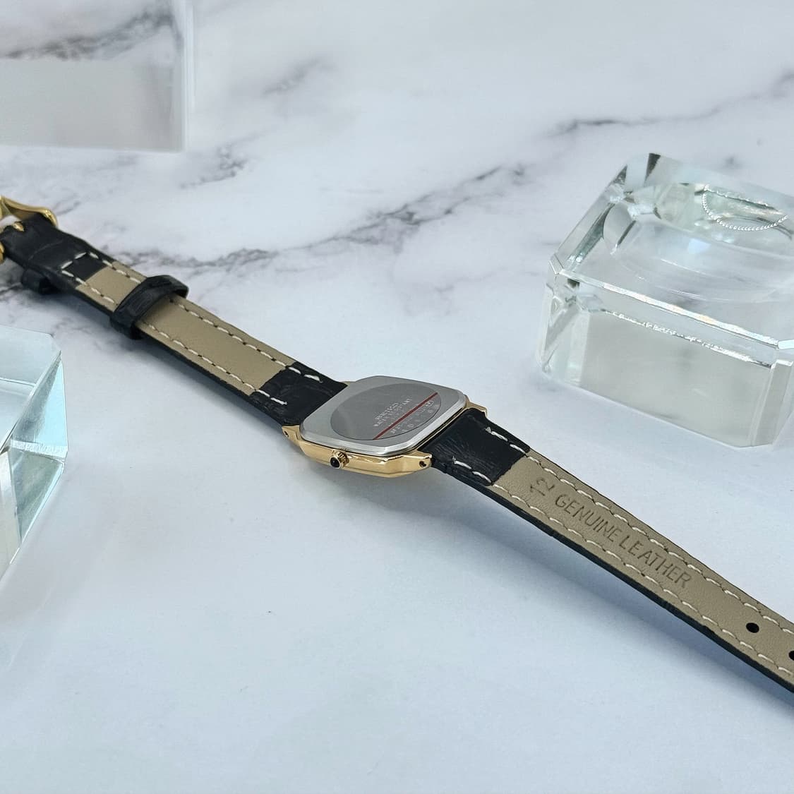 90s00s 빈티지 세이코 엑셀린 골드 탱크 워치 상품이미지8