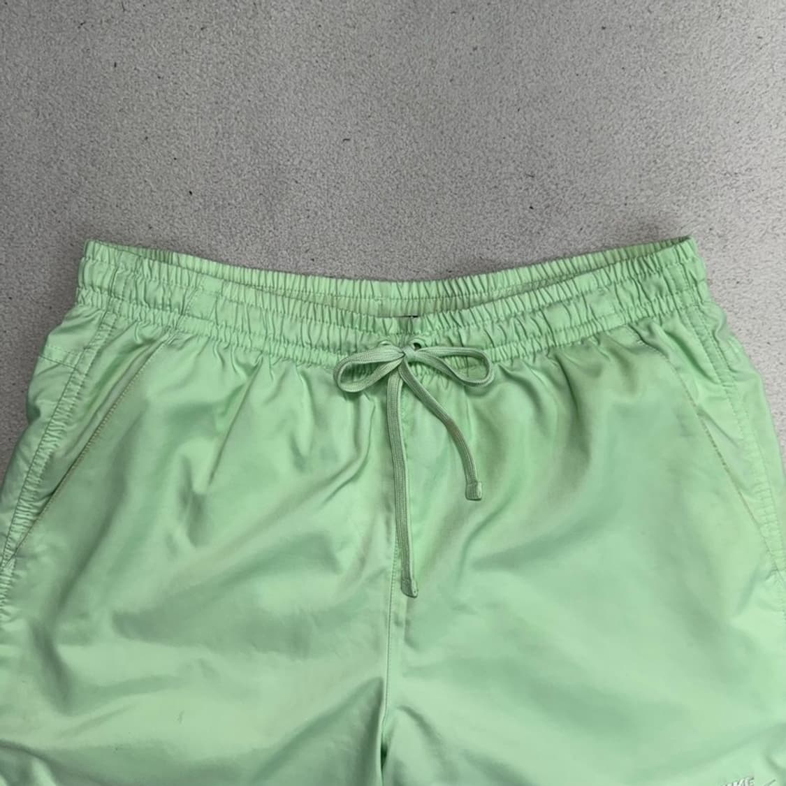 NIKE NSW 우븐 라인드 프로우 쇼츠 베이퍼 그린 M 상품이미지2