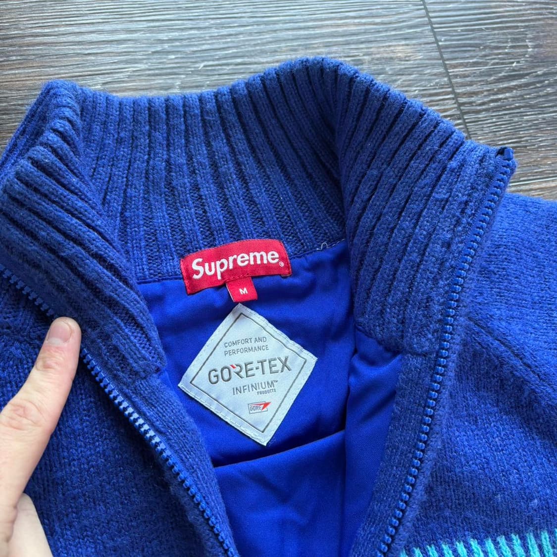 슈프림 출로 윈드스토퍼 집업 스웨터 상품이미지2