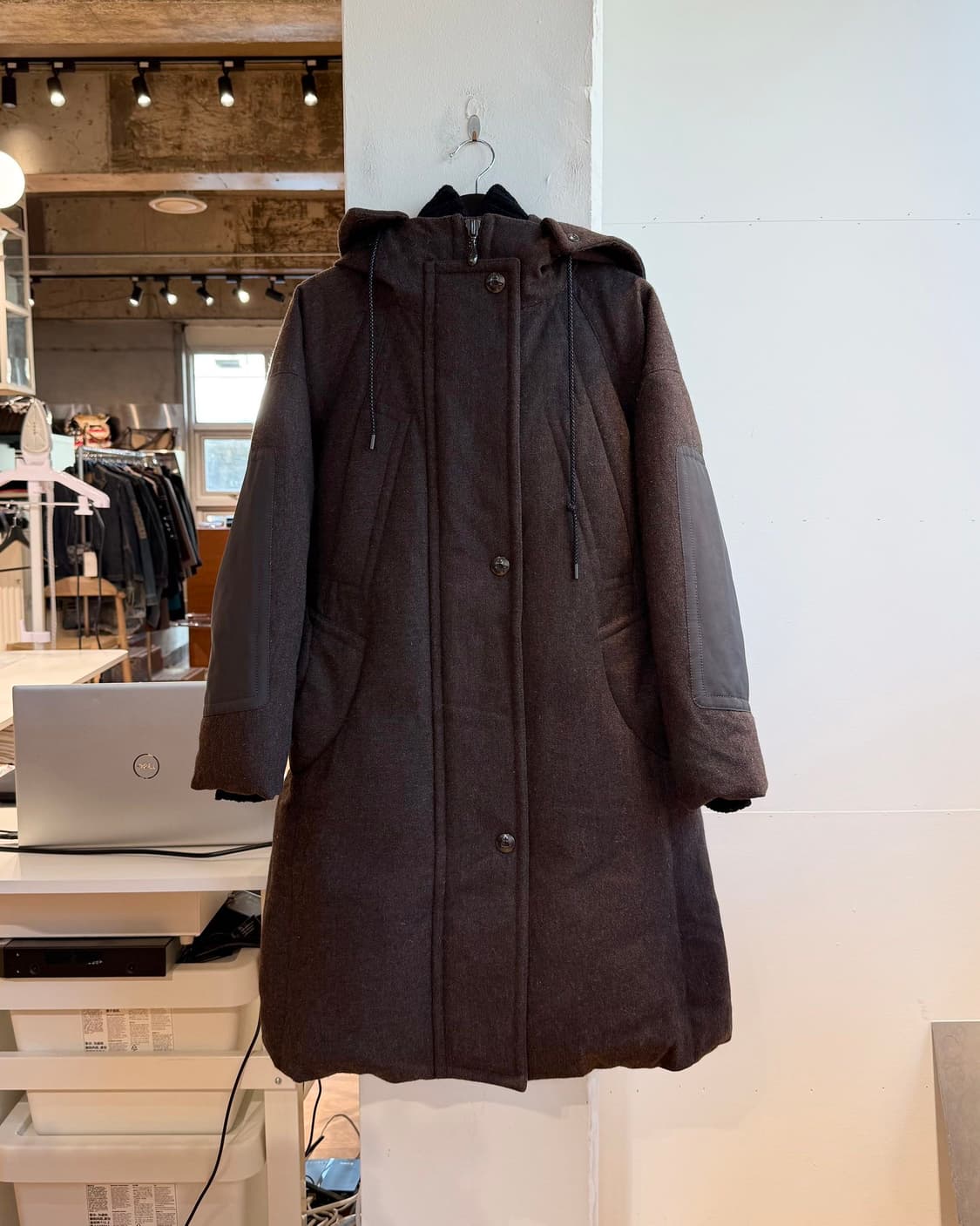 비비안웨스트우드 앵글로매니아 니트 하이넥 패디드 덕다운 점퍼 상품이미지2