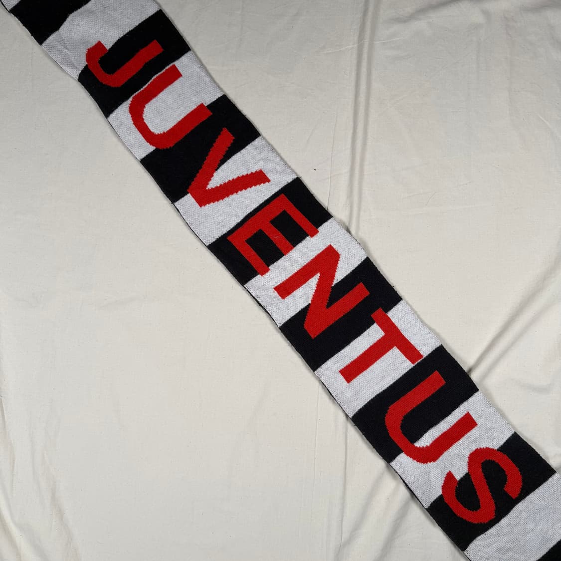 나이키 유벤투스 축구 머플러 목도리 상품이미지4