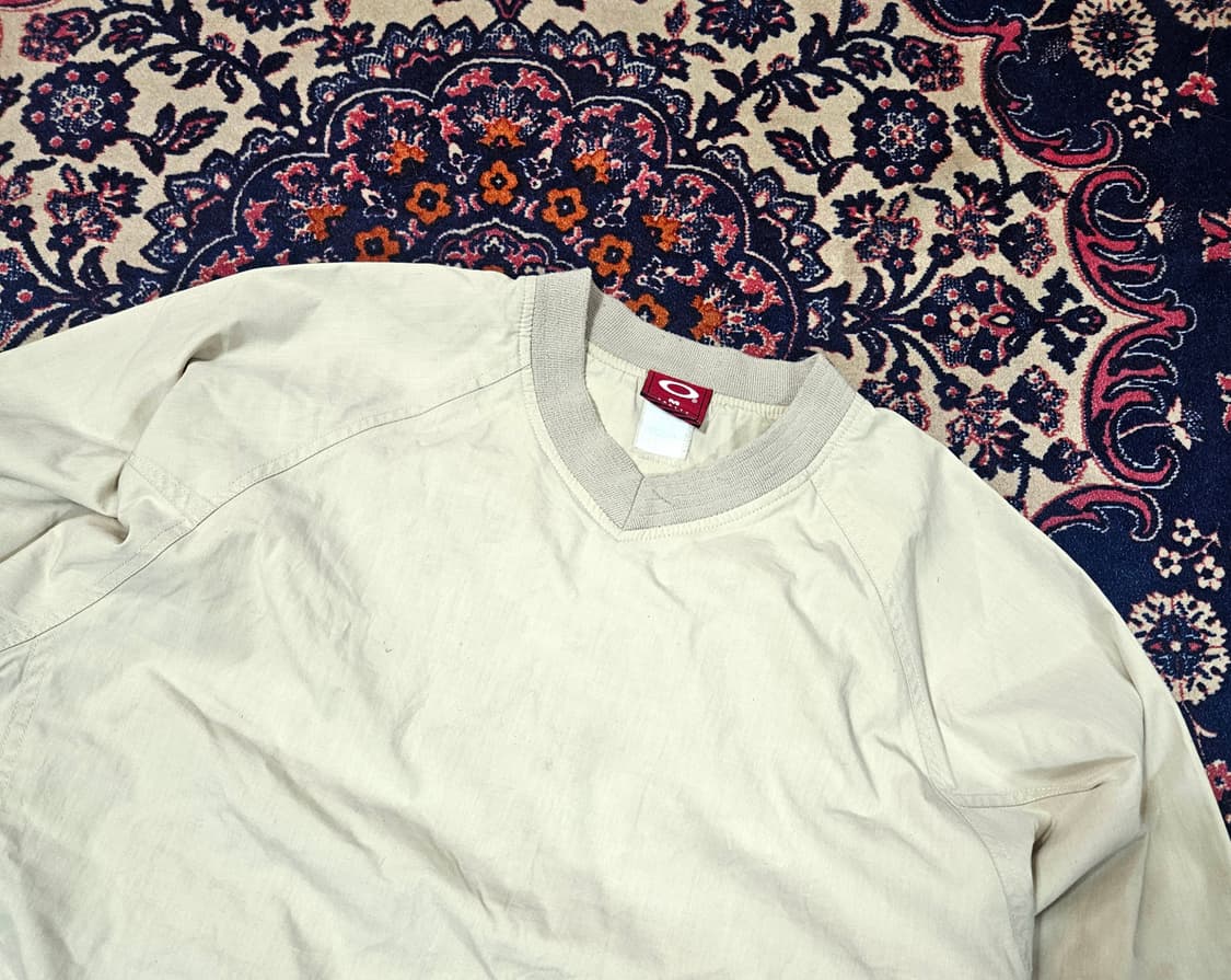 오클리(OAKLEY) 베이지 브이넥 나일론 웜업 M 상품이미지4