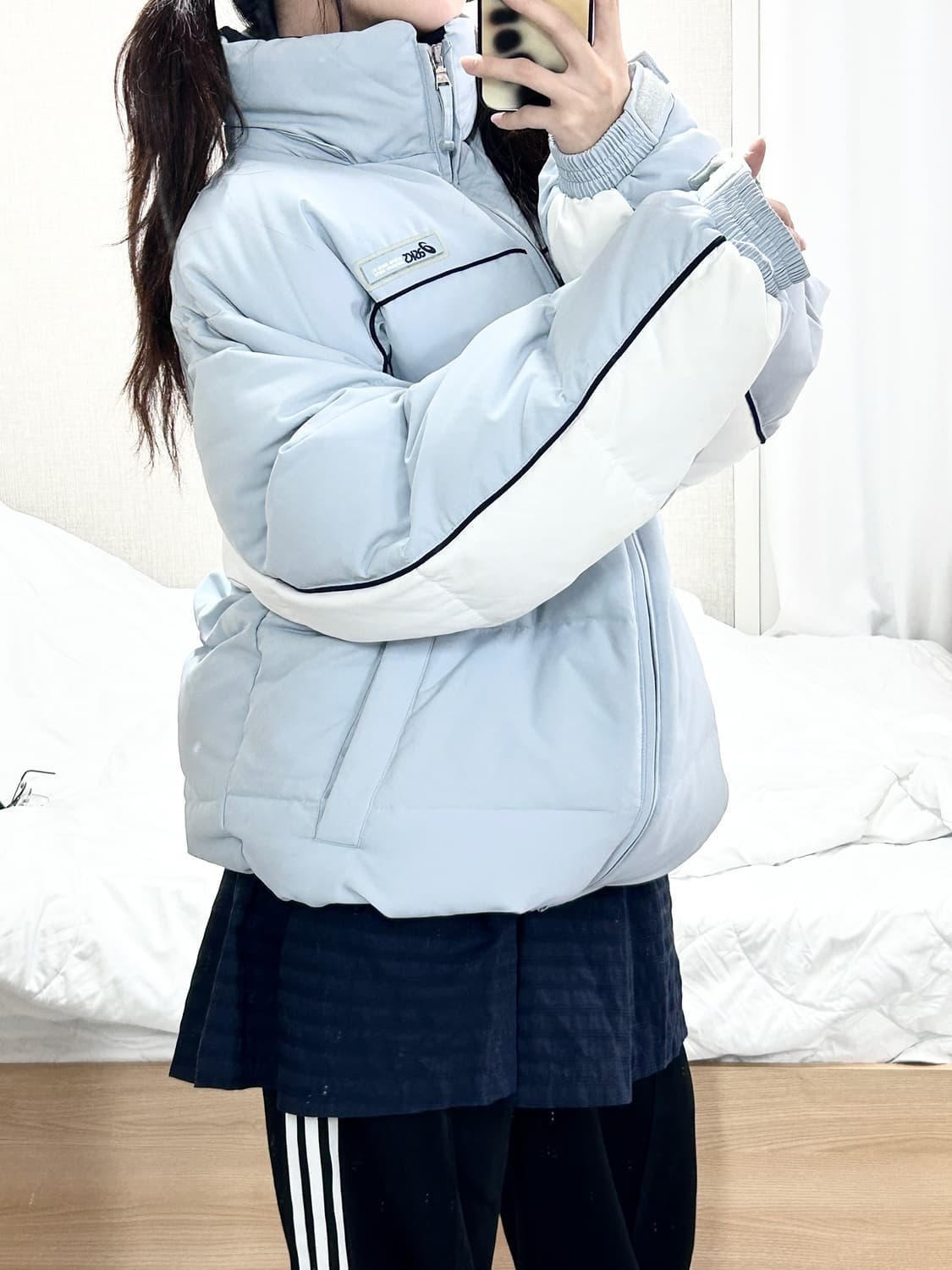 아식스 00‘s 뮤트하늘 덕다운 패딩 상품이미지4