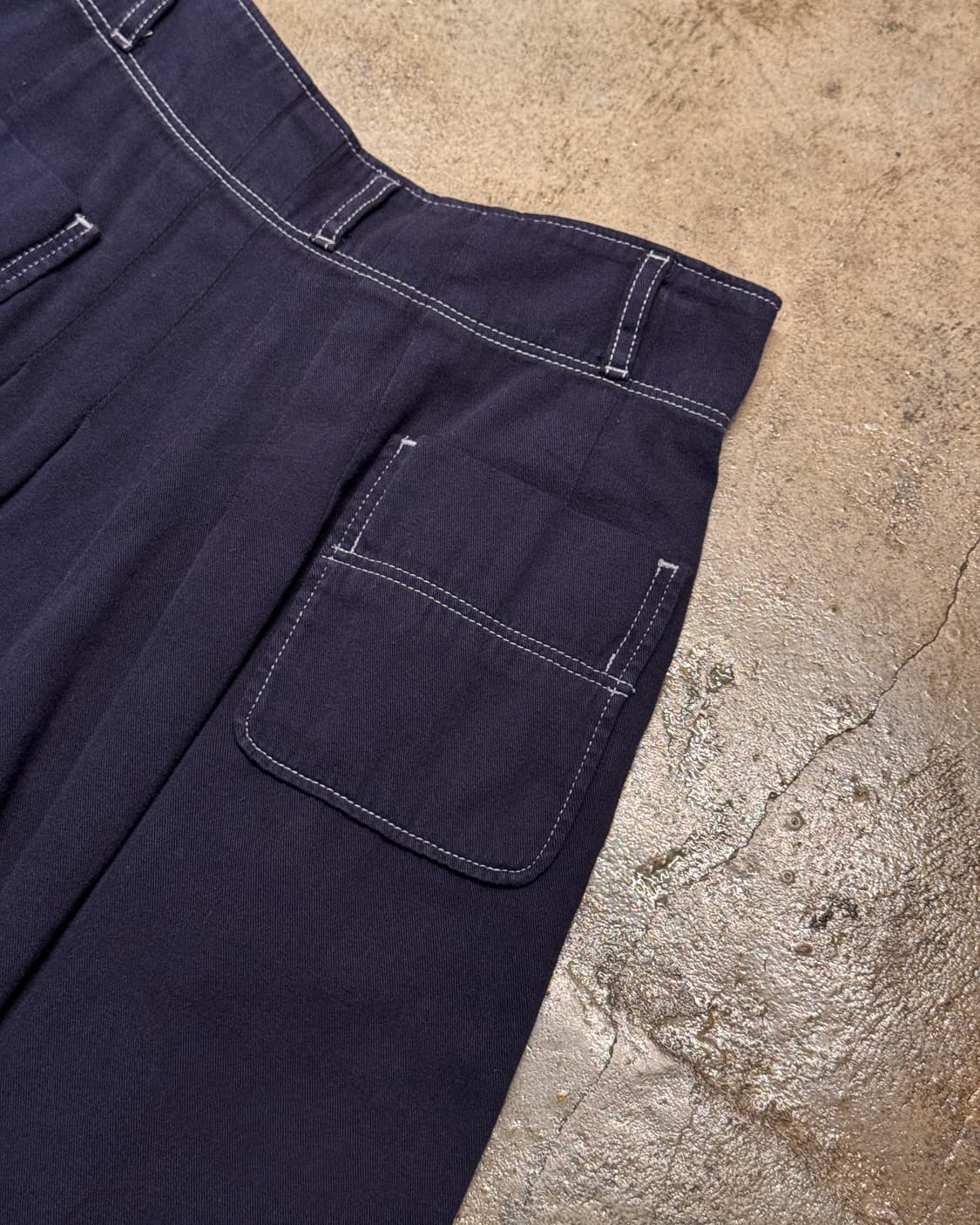 25-27 ) FRAPBOIS Button Two-Tuck Shorts 상품이미지9