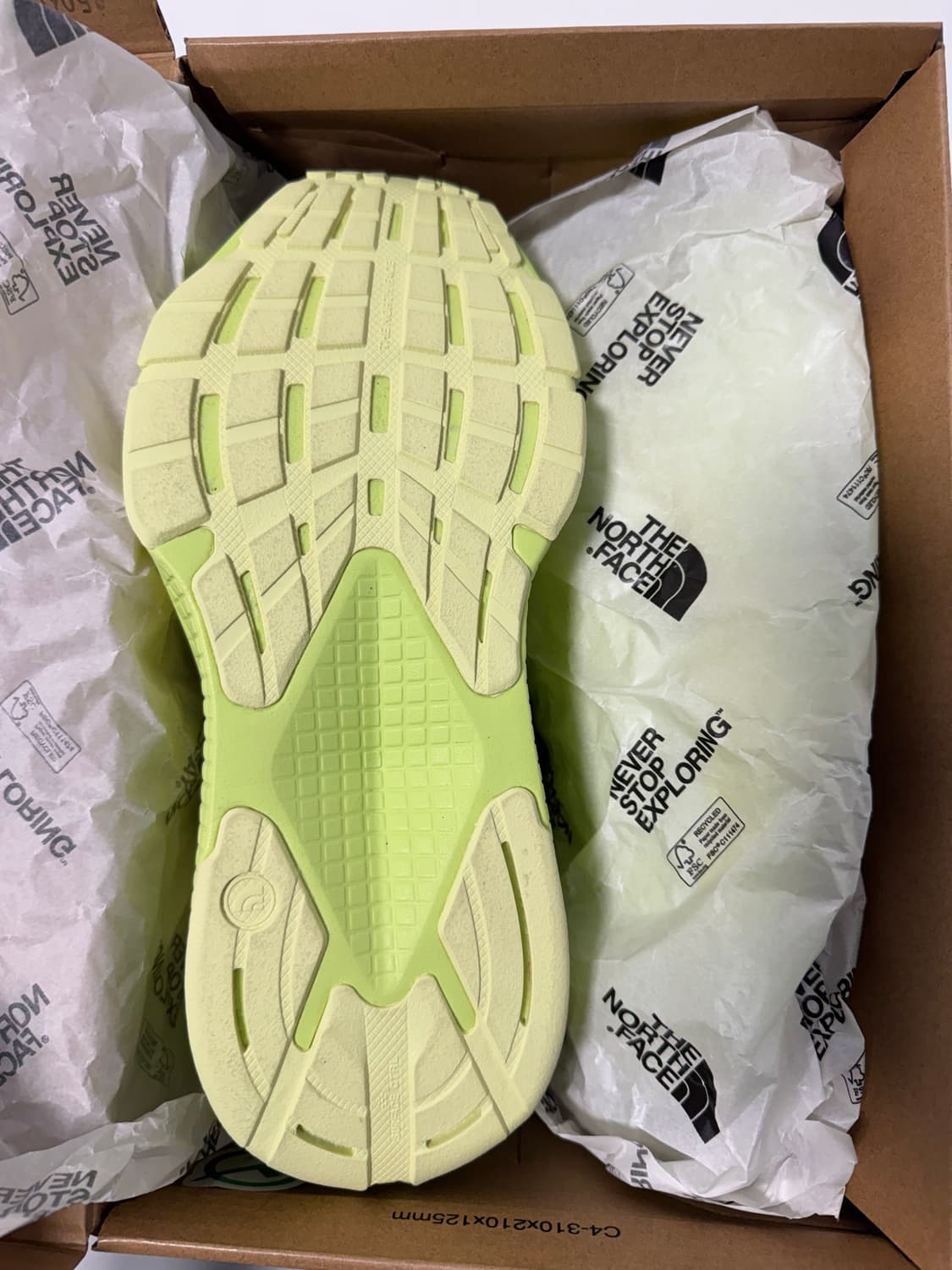 알타메사 500 RD 일본 노스페이스 라임 255 새상품 상품이미지2