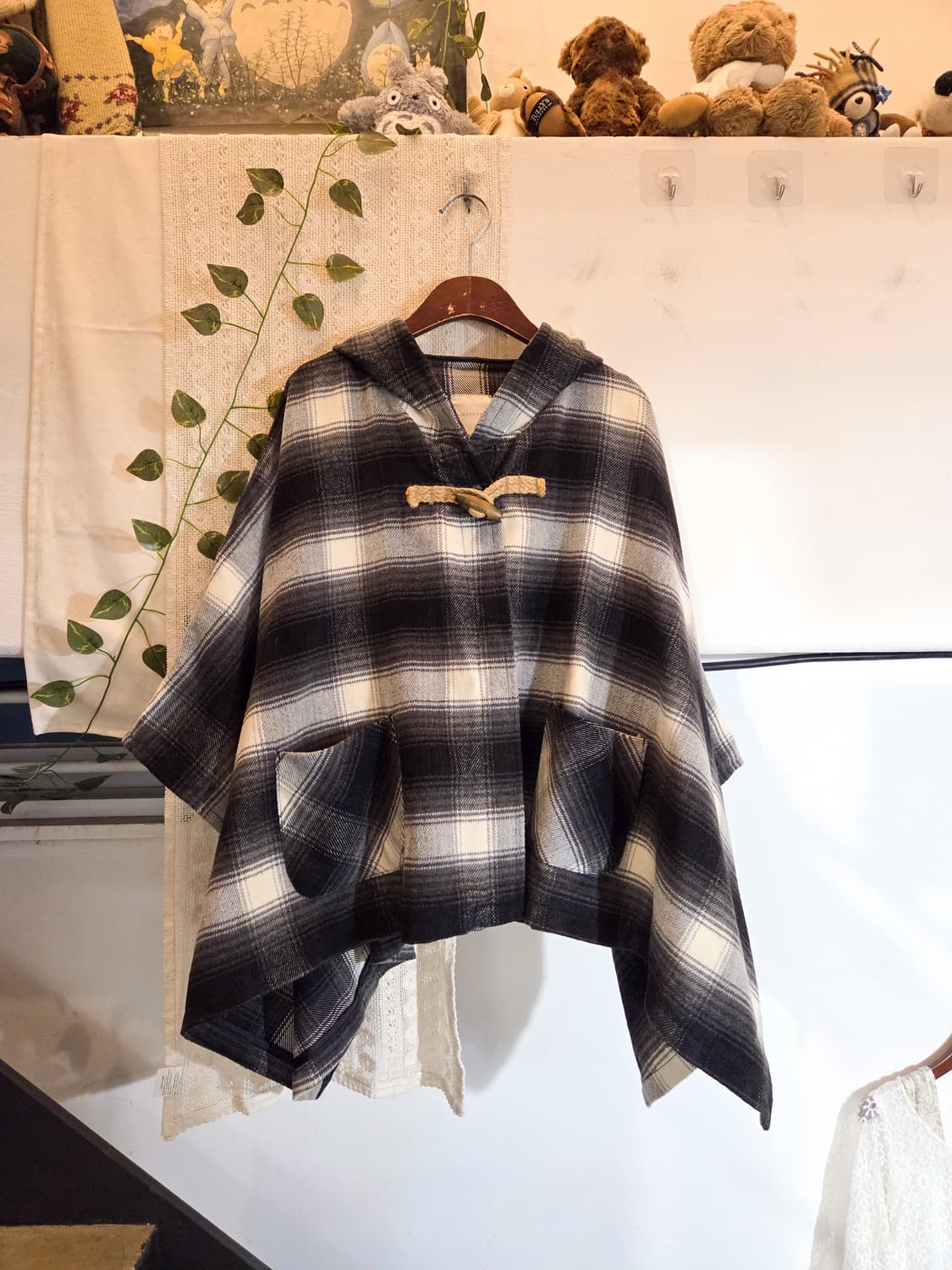 Lowrys farm 너드 케이프 코트 상품이미지1