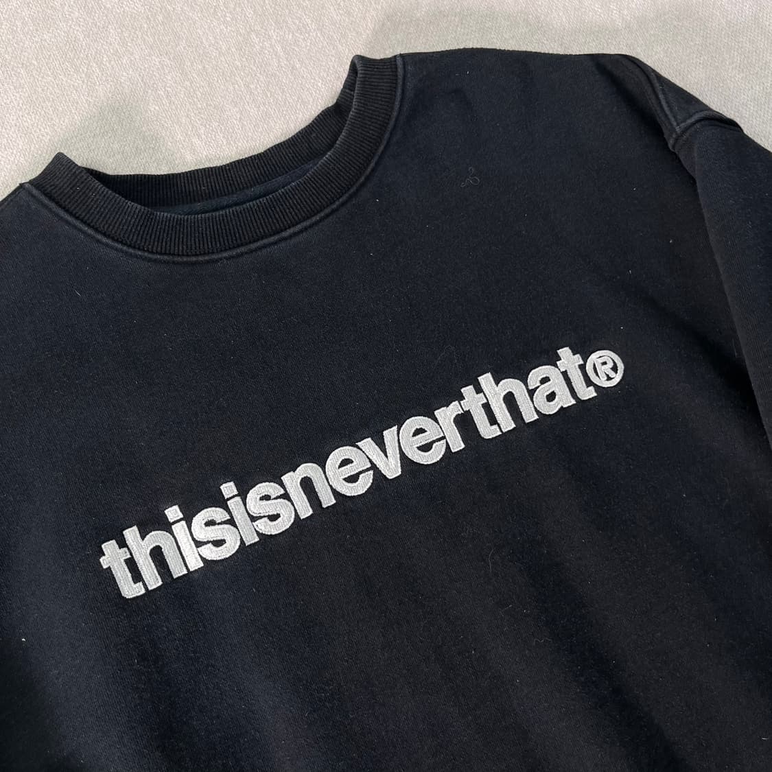 105 디스이즈네버뎃 스펠아웃 맨투맨 상품이미지2