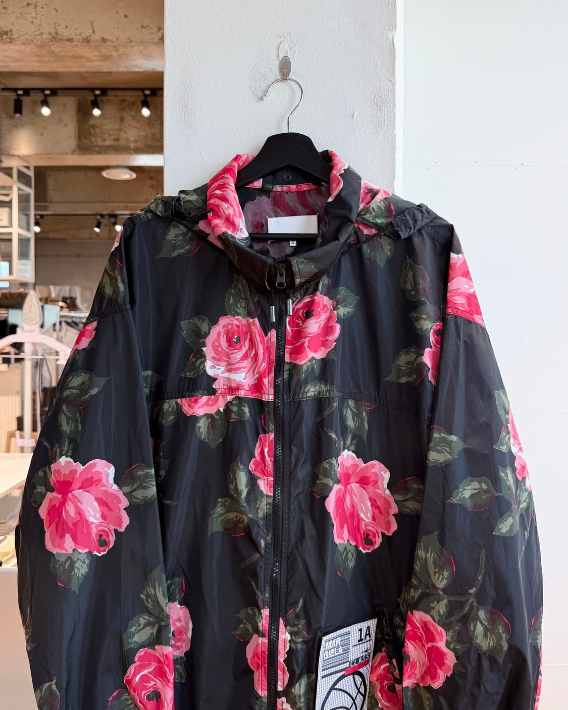 메종 마르지엘라 18ss 블랭크탭 플로랄 프린트 나일론 자켓  상품이미지2