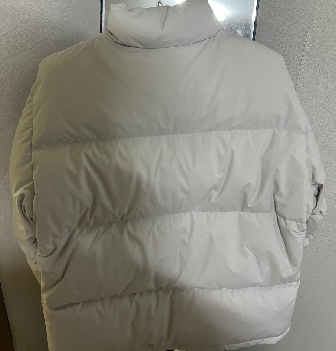 인사일런스 에센셜 다운 자켓 GREY 상품이미지2